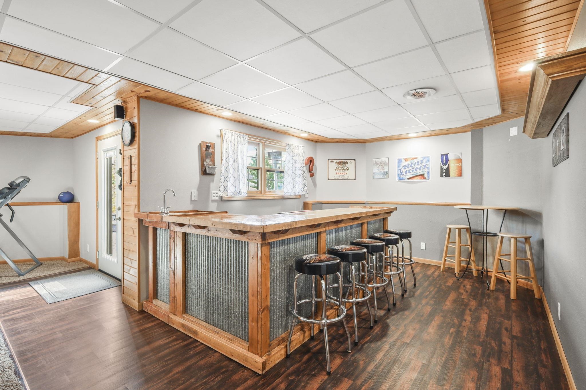 Barneveld, Wisconsin, 53507, United States, 3 Bedrooms Bedrooms, ,4 BathroomsBathrooms,Residential,For Sale,1986114