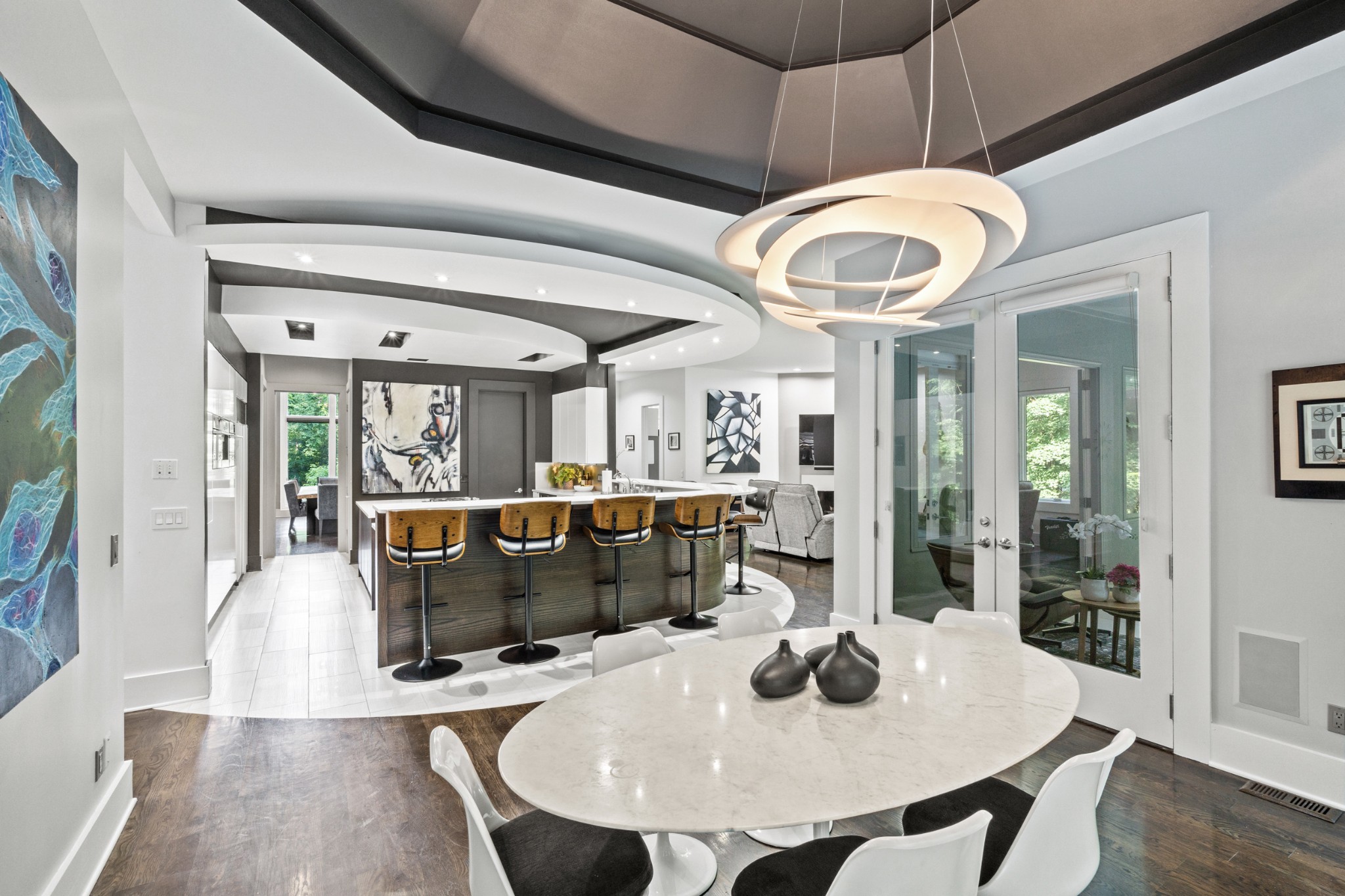 Nashville, Tennessee, 37215, United States, 5 Bedrooms Bedrooms, ,11 BathroomsBathrooms,Residential,For Sale,1885456