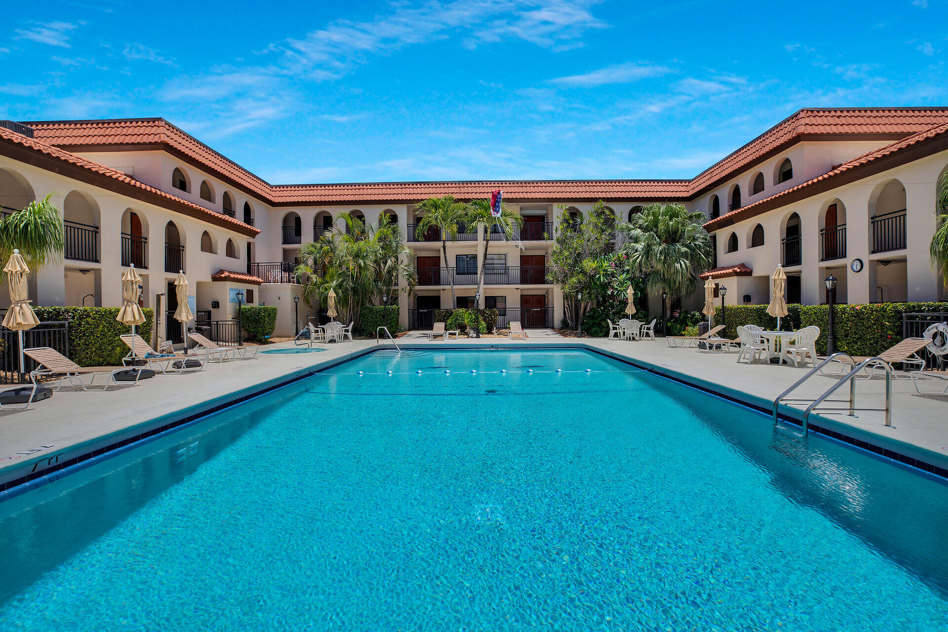 KEY COLONY, Florida, 33051, United States, 2 Bedrooms Bedrooms, ,2 BathroomsBathrooms,Residential,For Sale,1868619