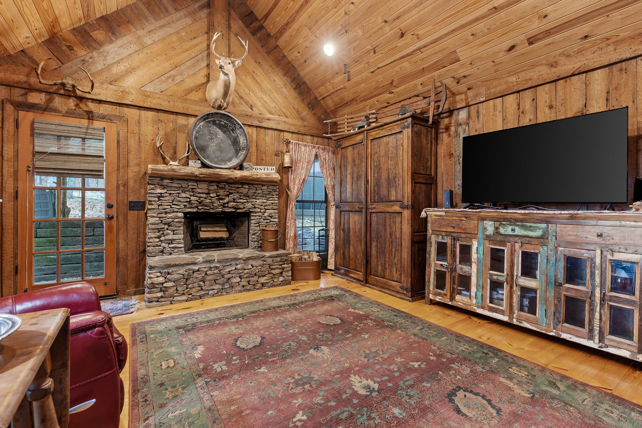 Mentone, Alabama, 35984, United States, 3 Bedrooms Bedrooms, ,2 BathroomsBathrooms,Residential,For Sale,1977298