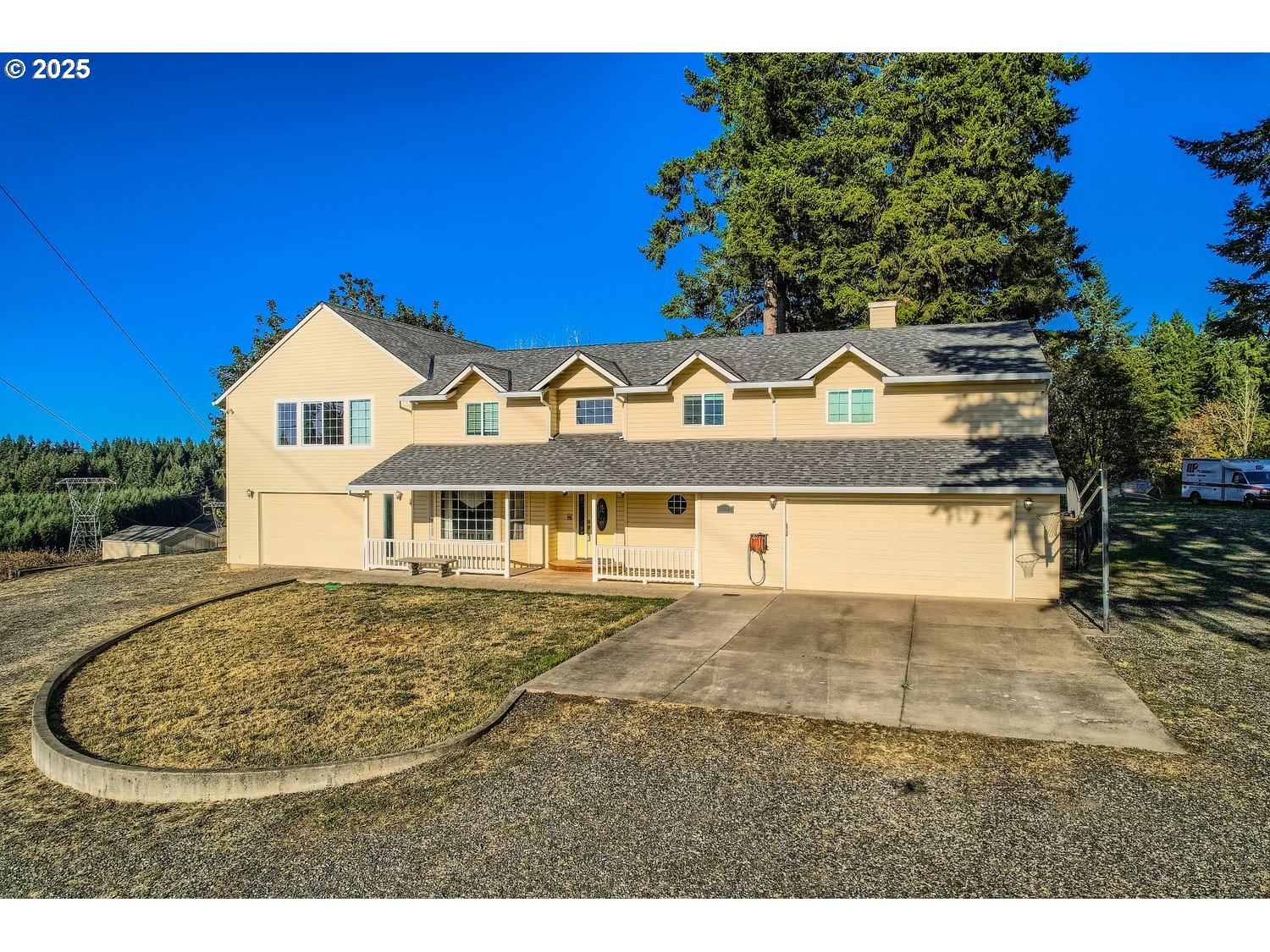 Oregoncity, Oregon, 97045, United States, 4 Bedrooms Bedrooms, ,3 BathroomsBathrooms,Residential,For Sale,1982057