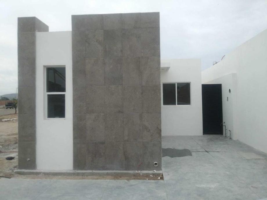 ARMANDO DEL CASTILLO FRANCO, Gómez Palacio, Durango, 35025, Mexico, 2 Bedrooms Bedrooms, ,1 BathroomBathrooms,Residential,For Sale,ARMANDO DEL CASTILLO FRANCO,1501223