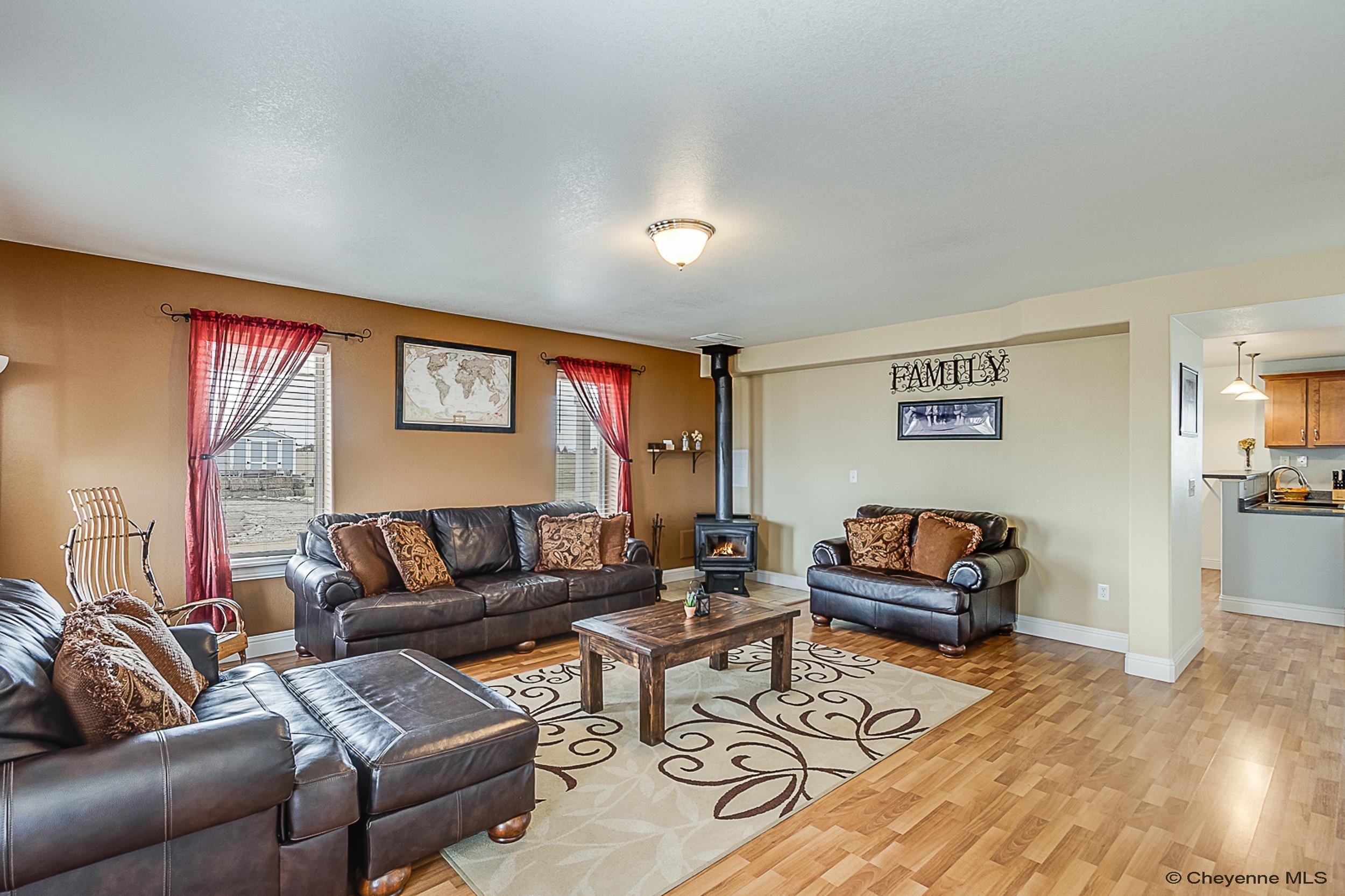 Cheyenne, Wyoming, 82009, United States, 5 Bedrooms Bedrooms, ,3 BathroomsBathrooms,Residential,For Sale,1890970