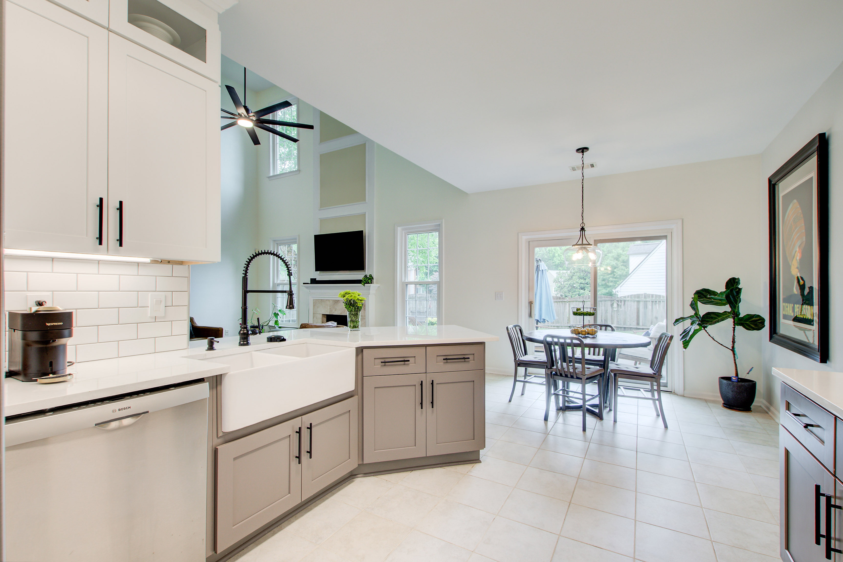  Lovingly Maintained Home Near Downtown Alpharetta - 物件實景