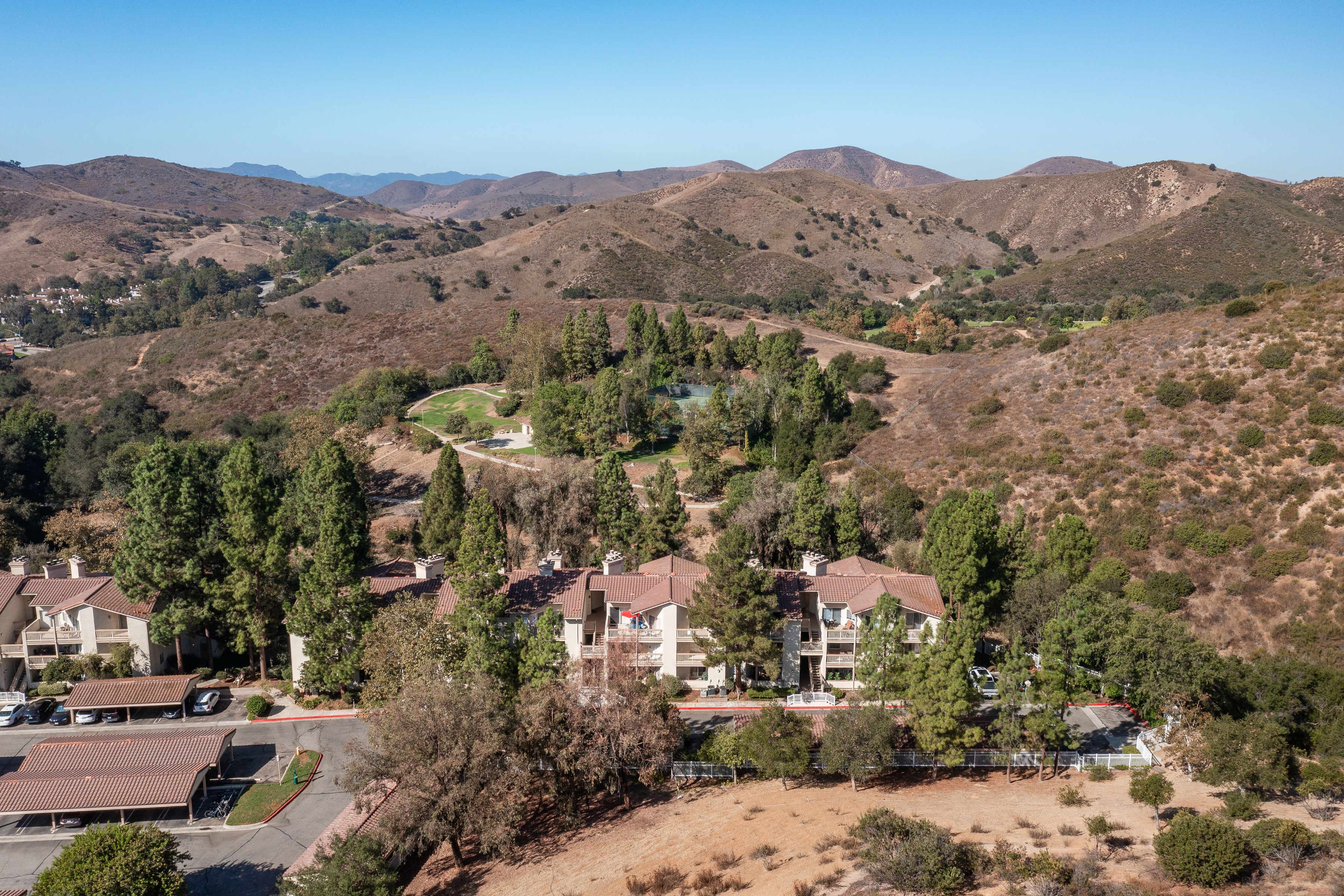 5728 Oak Bend Lane, 208, Oak Park - 物件實景