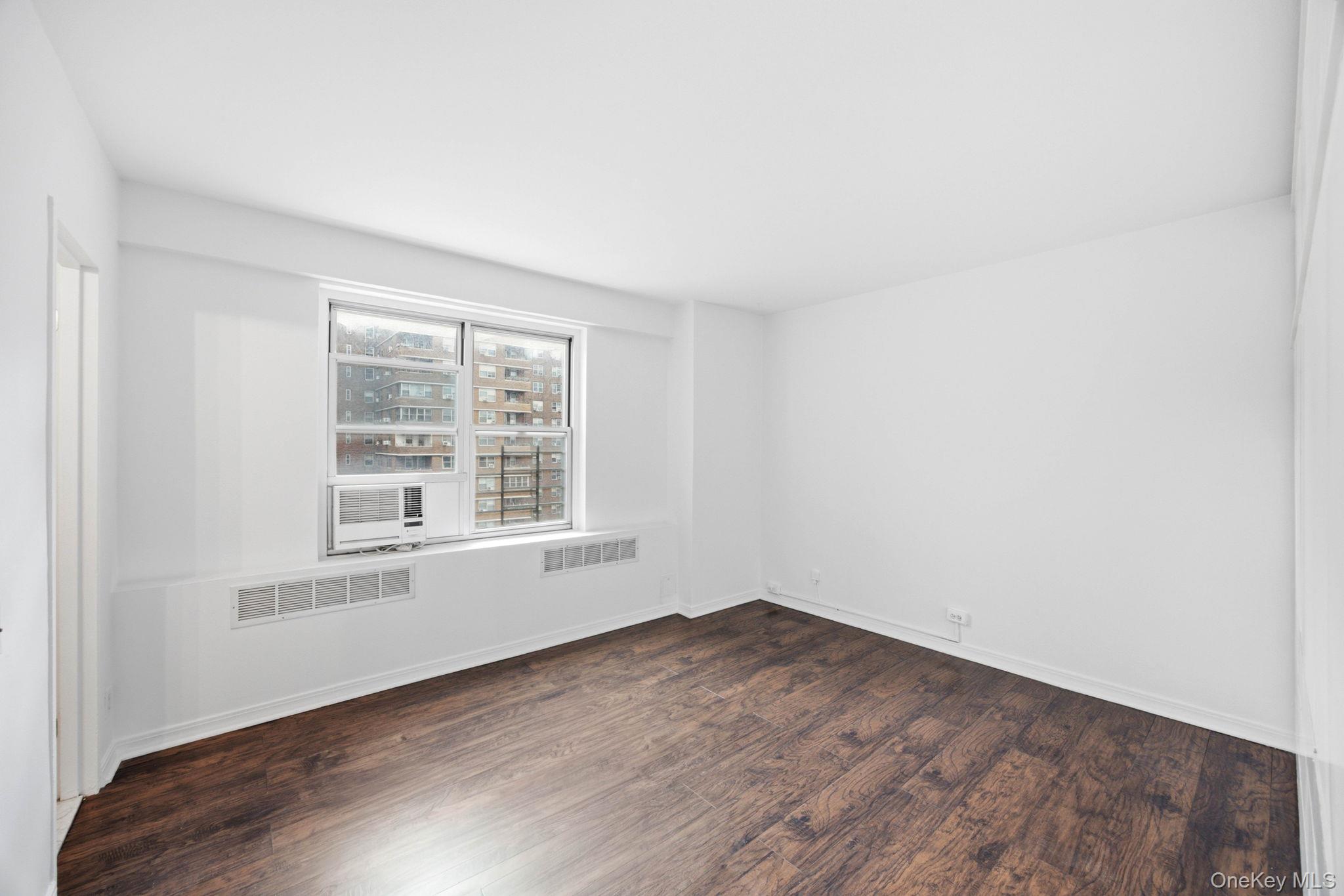  575 Grand Street, New York (Manhattan), NY, 10002 - 物件實景