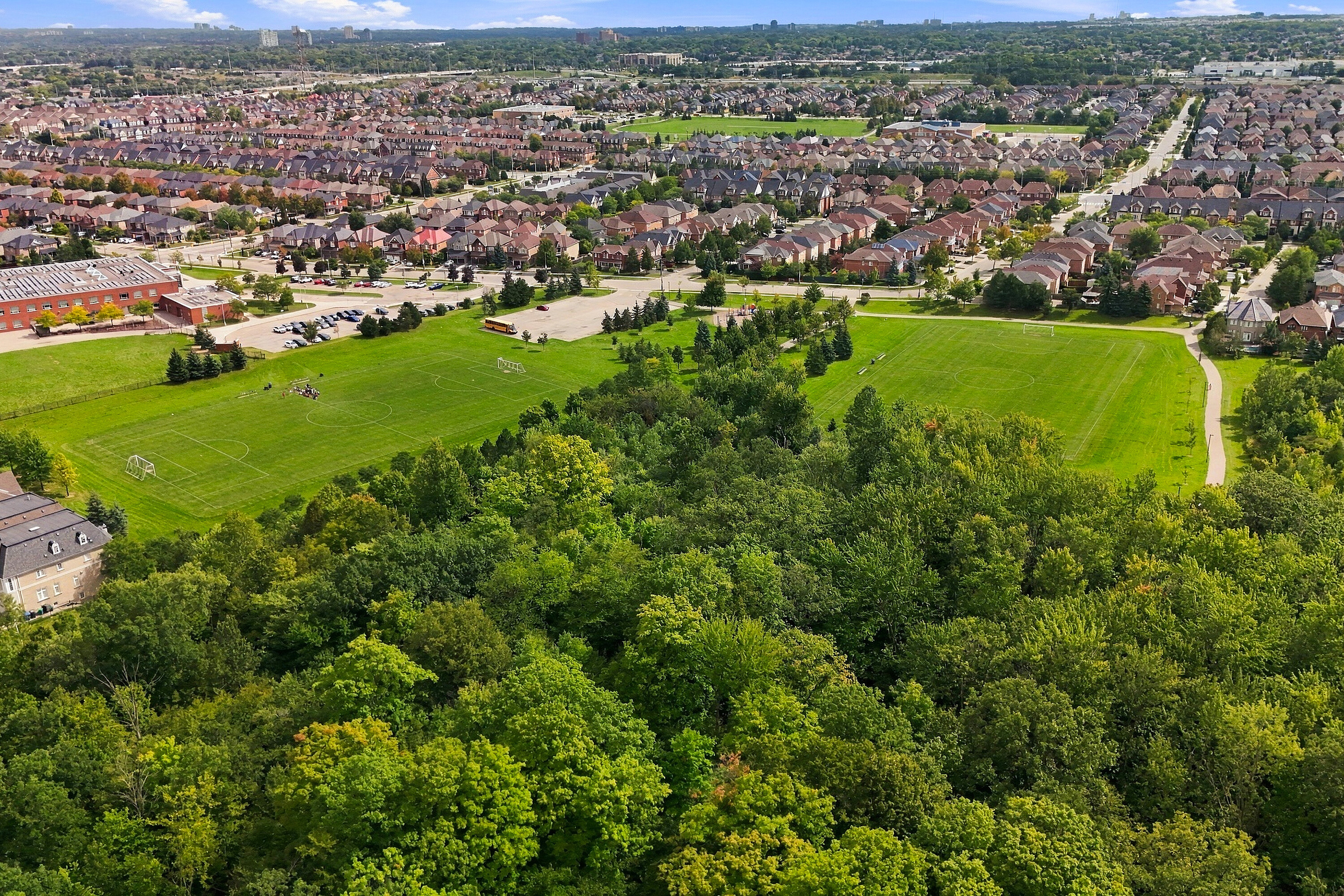  Churchill Meadows - 物件實景