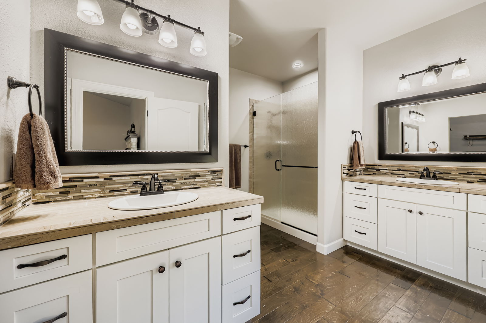 Woodland Park, Colorado, 80863, United States, 3 Bedrooms Bedrooms, ,2 BathroomsBathrooms,Residential,For Sale,1908938