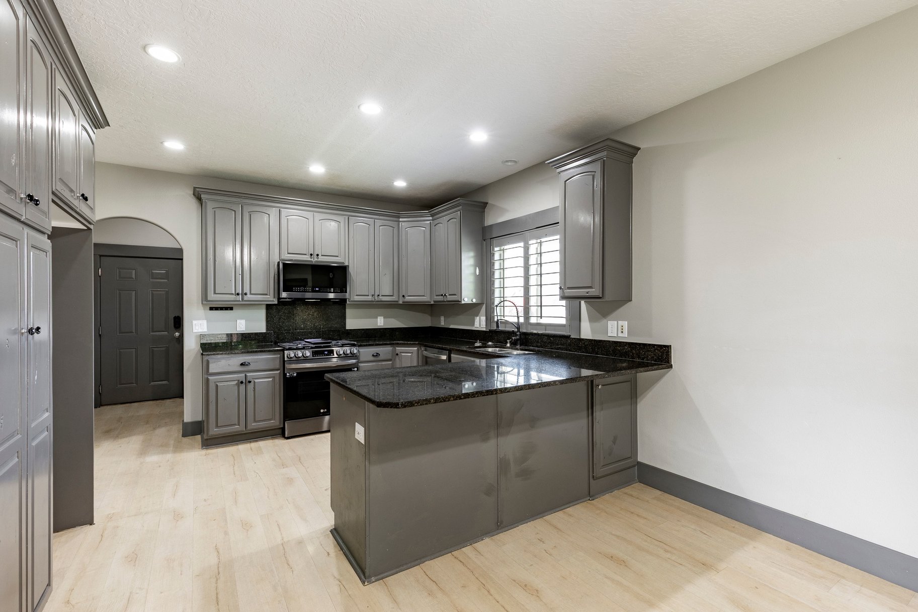  Spanish Fork Living with Built-In Rental Opportunity - 物件實景