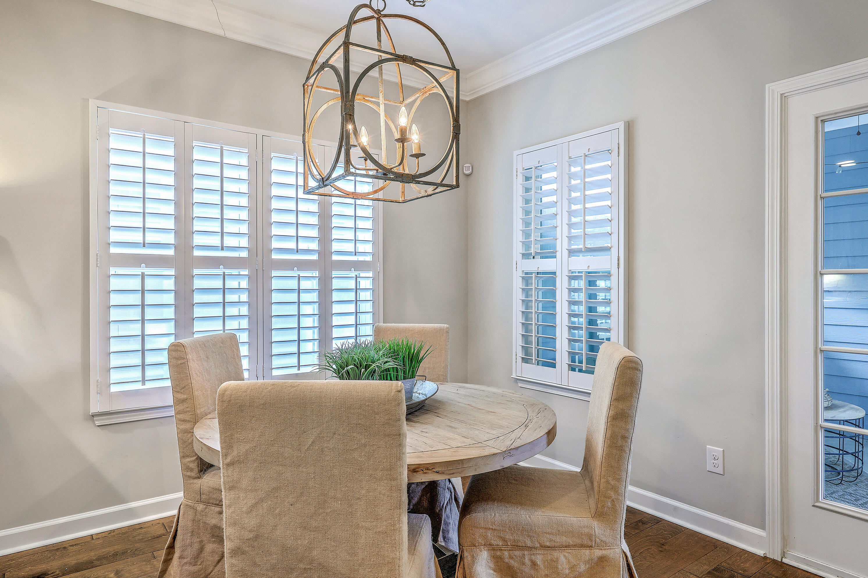 Charleston, South Carolina, 29414, United States, 4 Bedrooms Bedrooms, ,4 BathroomsBathrooms,Residential,For Sale,1895011