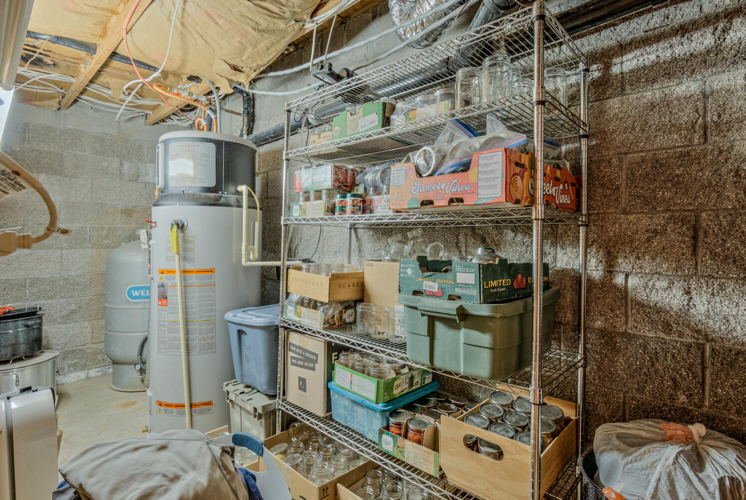 La Pine, Oregon, 97739, United States, 3 Bedrooms Bedrooms, ,2 BathroomsBathrooms,Residential,For Sale,1976945