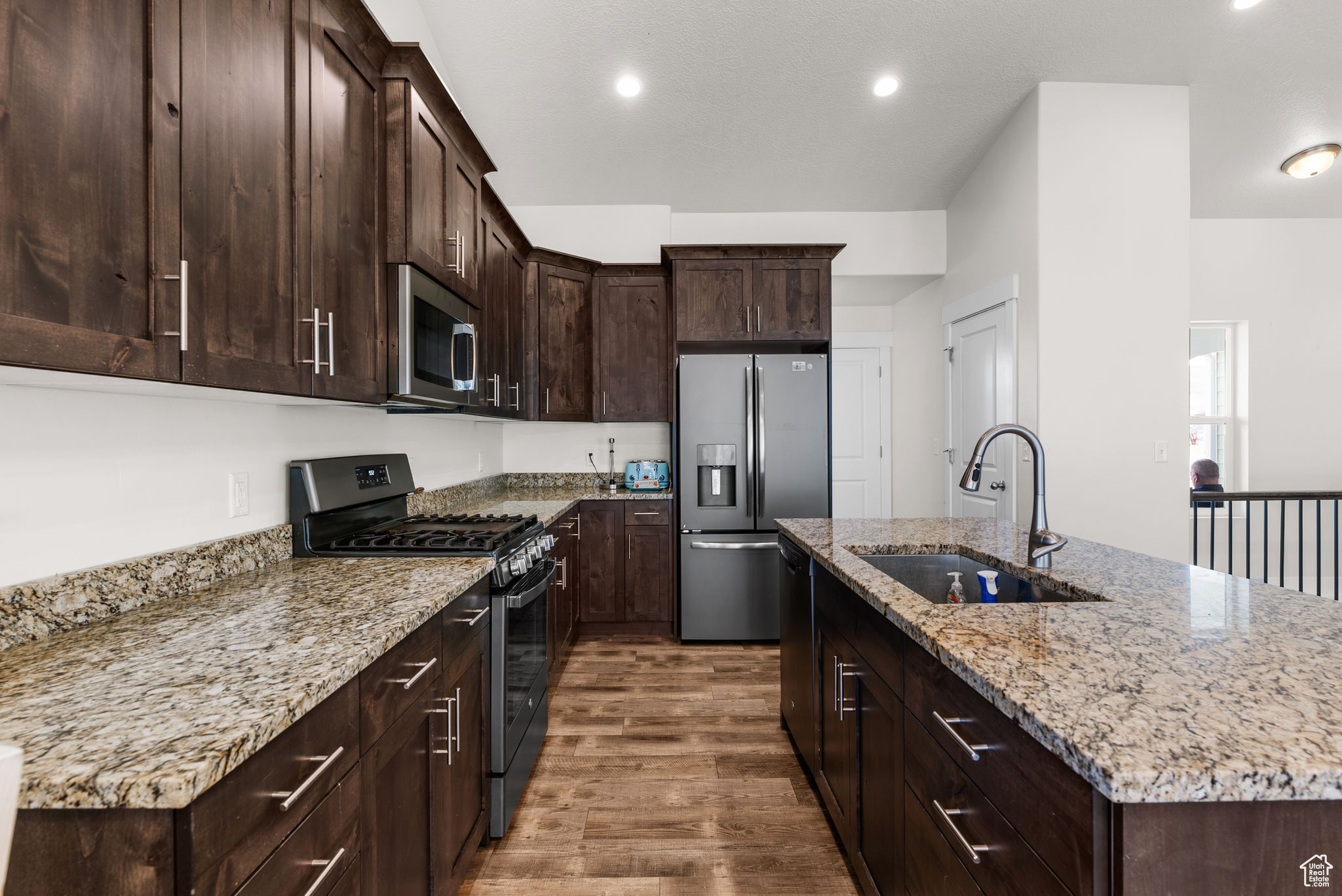 Tooele, Utah, 84074, United States, 5 Bedrooms Bedrooms, ,3 BathroomsBathrooms,Residential,For Sale,1907581