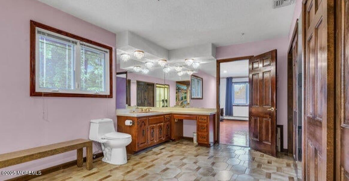 Toms River, New Jersey, 08753, United States, 5 Bedrooms Bedrooms, ,5 BathroomsBathrooms,Residential,For Sale,1930483
