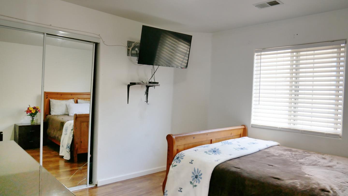 Richmond, California, 94801, United States, 3 Bedrooms Bedrooms, ,3 BathroomsBathrooms,Residential,For Sale,1978475