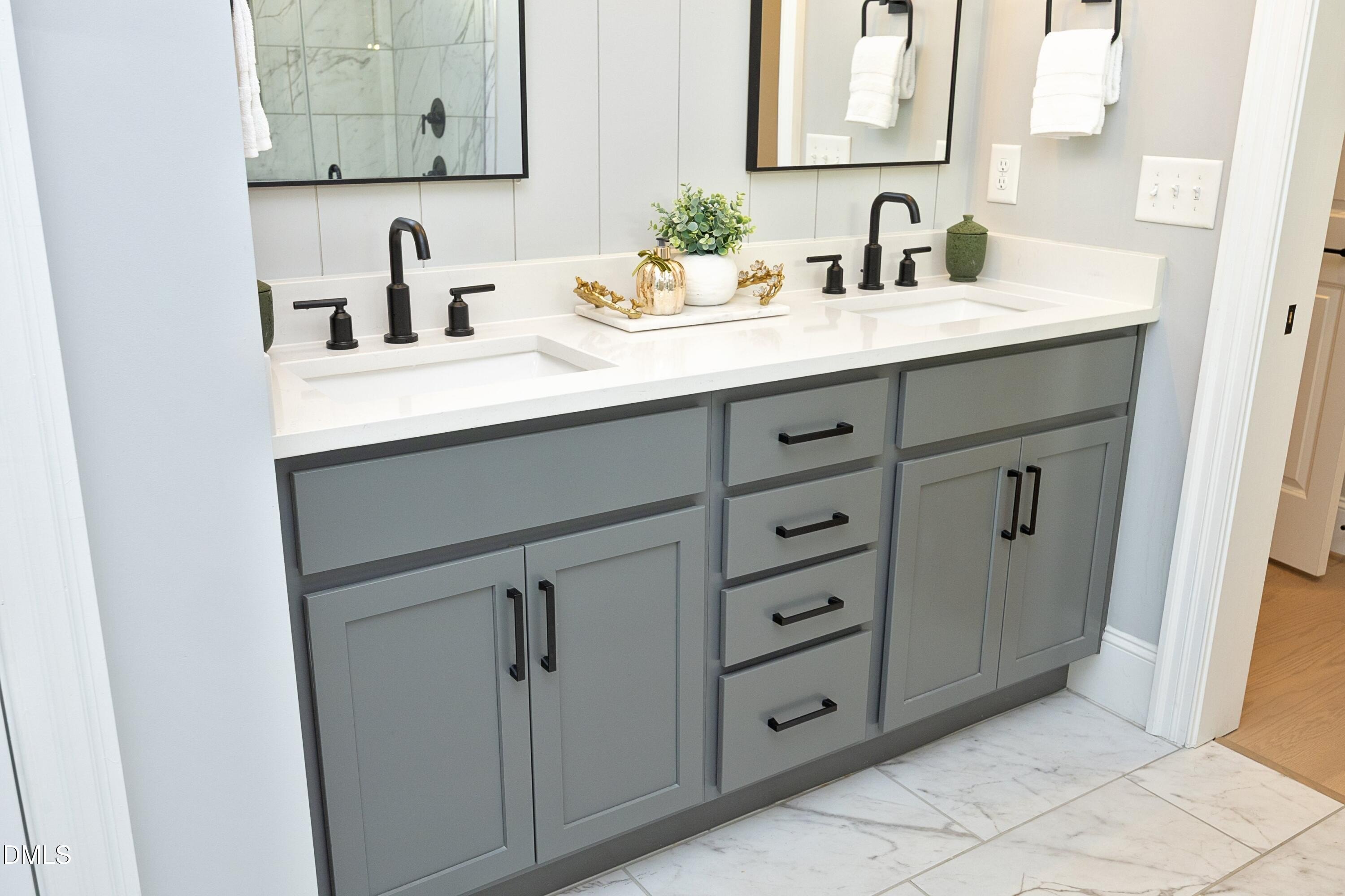 Pittsboro, North Carolina, 27312, United States, 5 Bedrooms Bedrooms, ,4 BathroomsBathrooms,Residential,For Sale,1977888