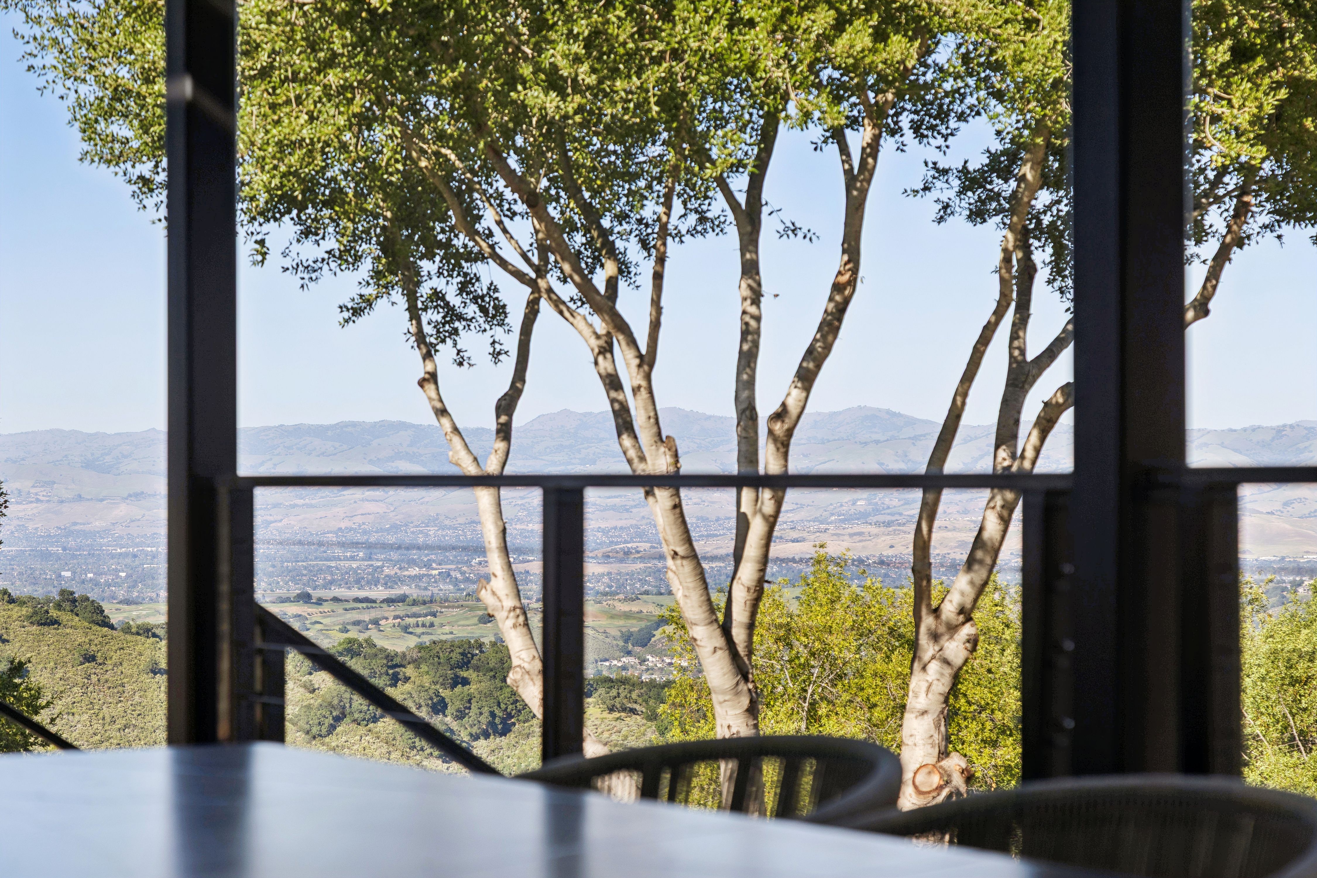  Modern Off-Grid Compound with Panoramic Valley Views - 物件實景