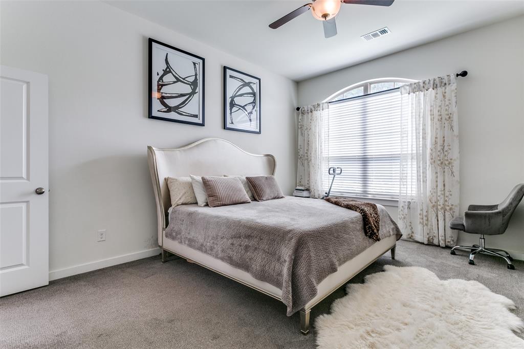 Flower Mound, Texas, 75028, United States, 3 Bedrooms Bedrooms, ,3 BathroomsBathrooms,Residential,For Sale,1889678