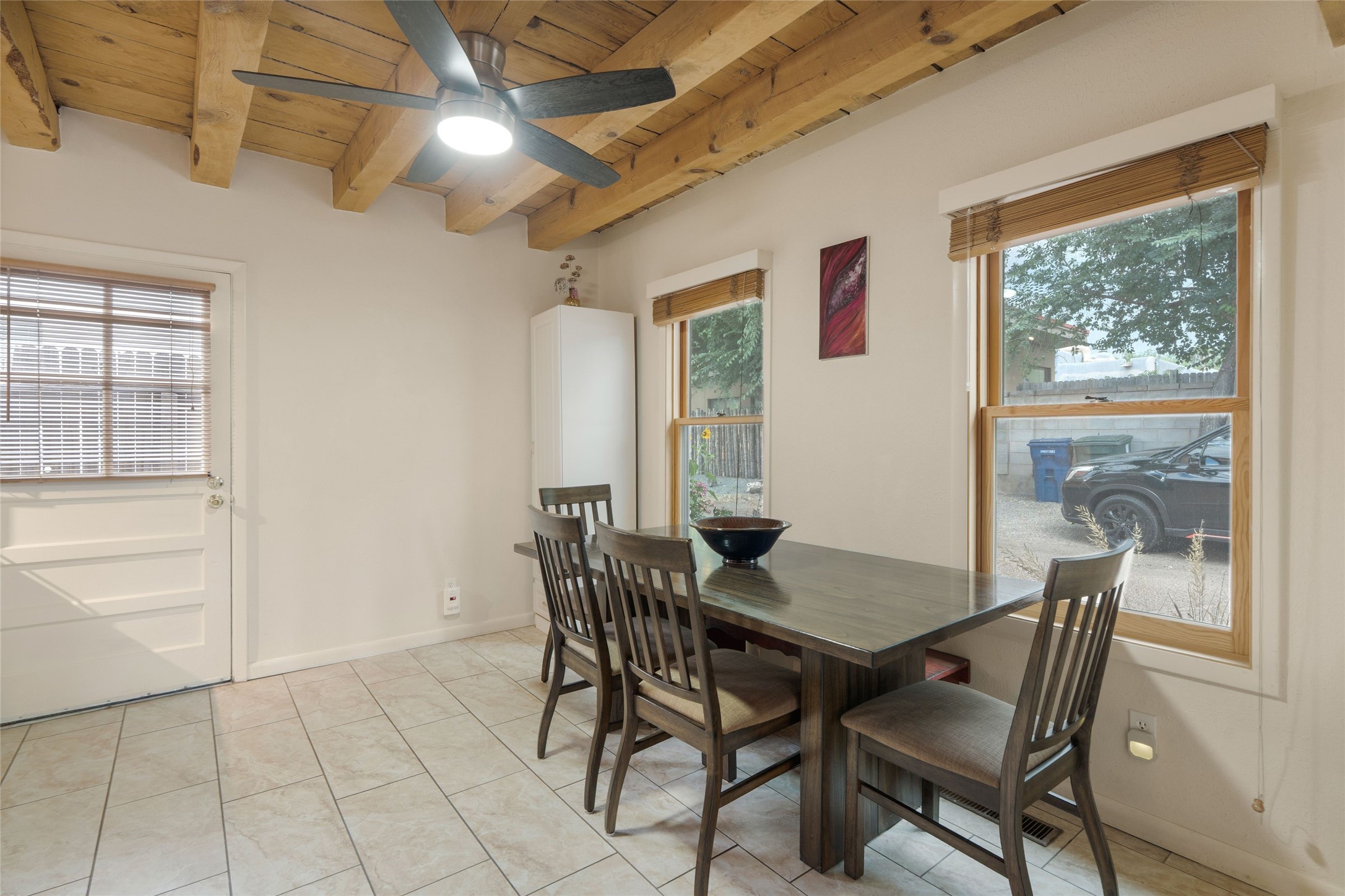  1043 Don Diego Avenue, Unit E - 物件實景
