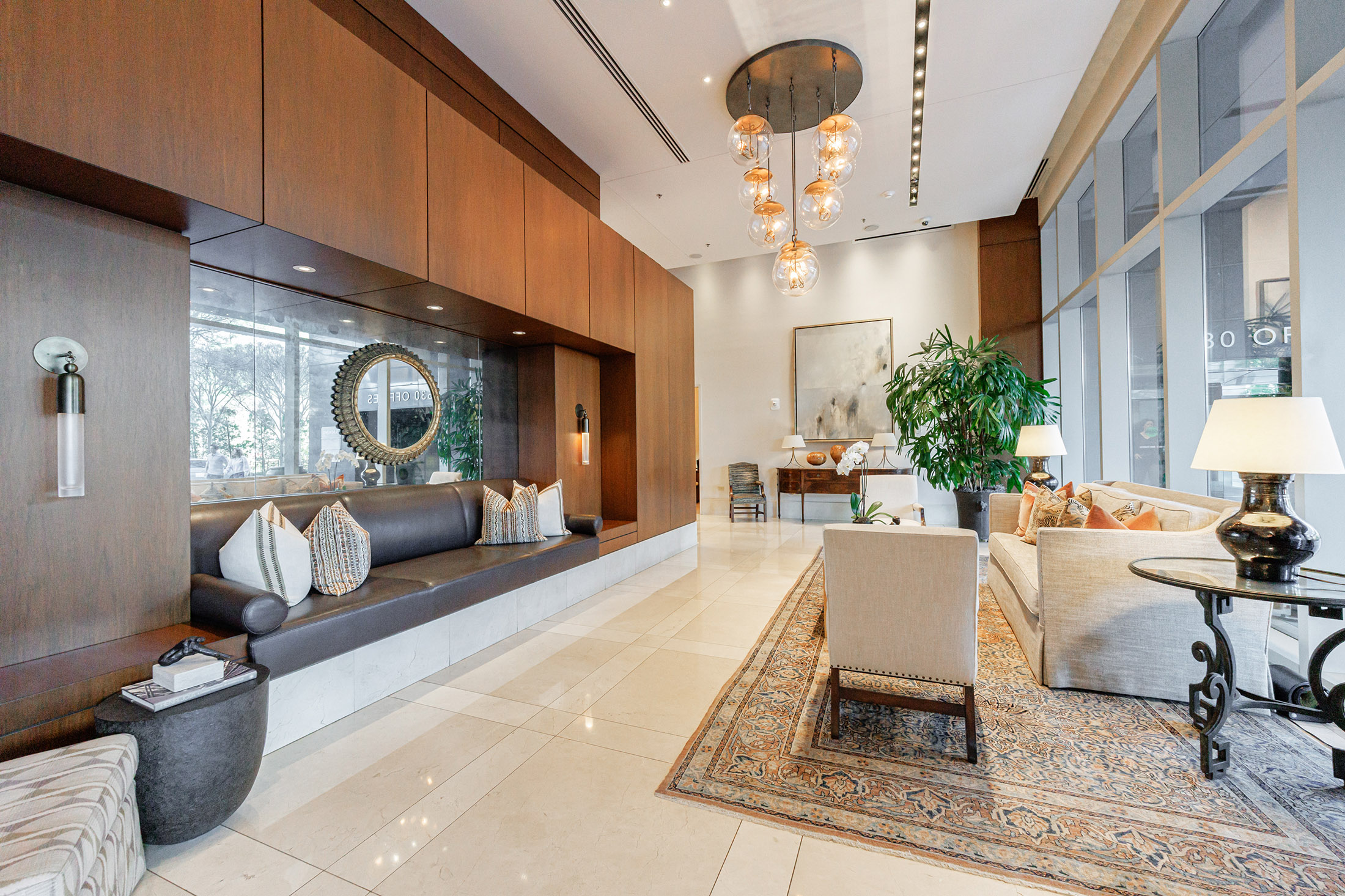  Exceptional One Bedroom Corner Residence with Sweeping Skyline Views - 物件實景