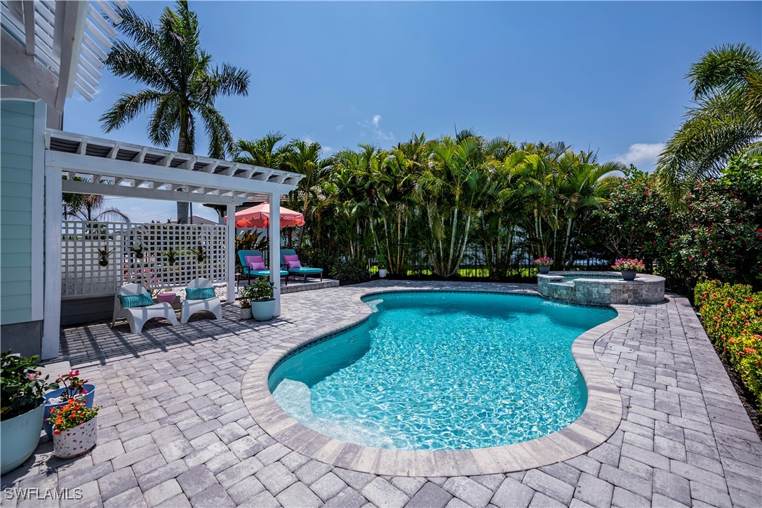 Cape Coral, Florida, 33993, United States, 3 Bedrooms Bedrooms, ,3 BathroomsBathrooms,Residential,For Sale,1696252