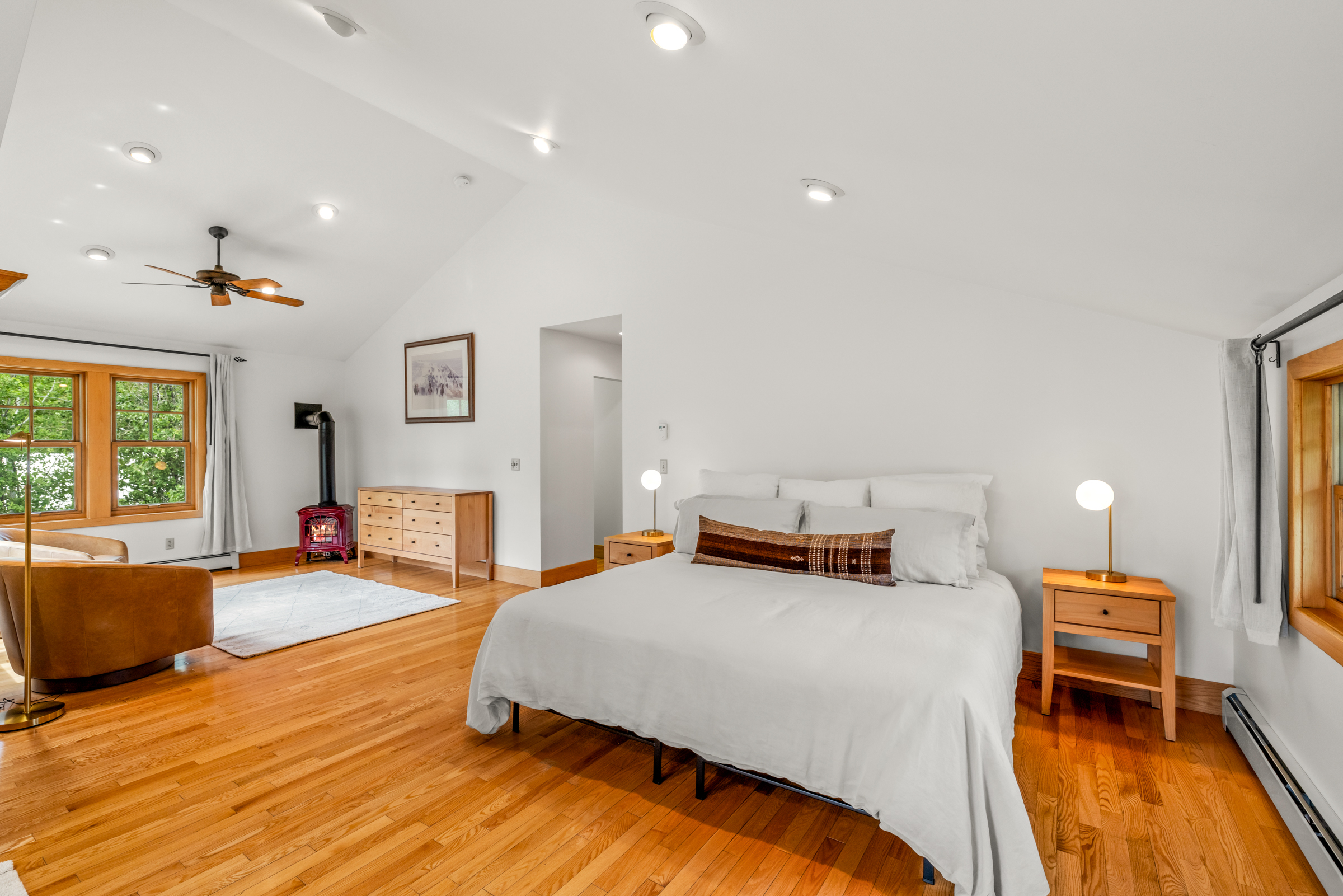  Charming Downtown Bungalow - 物件實景