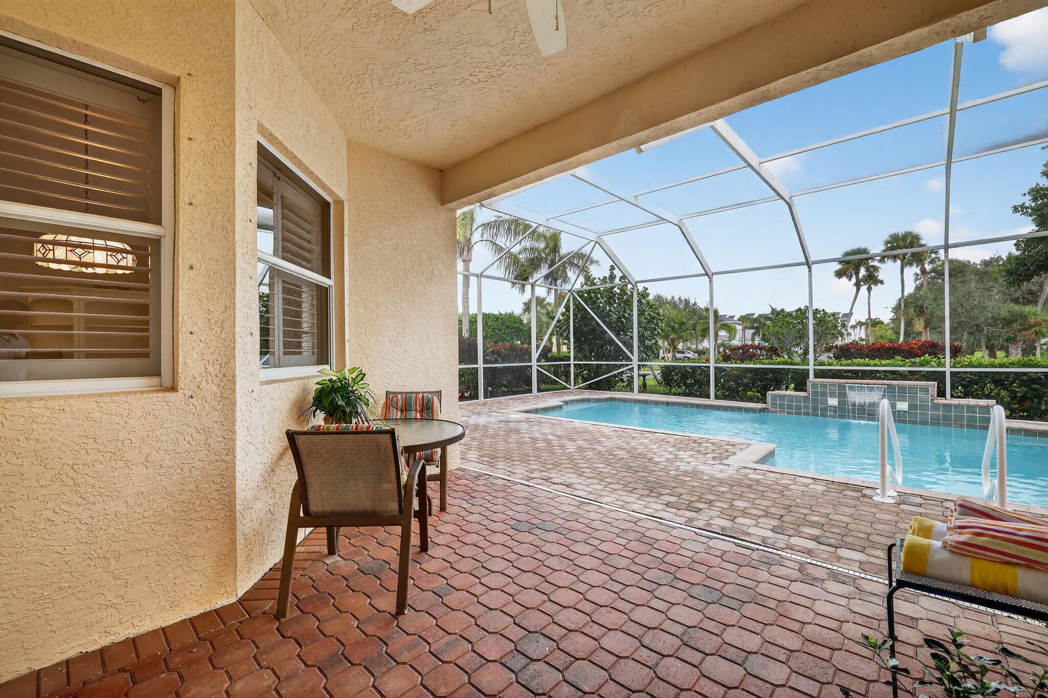 Fort Pierce, Florida, 34949, United States, 2 Bedrooms Bedrooms, ,2 BathroomsBathrooms,Residential,For Sale,1989196