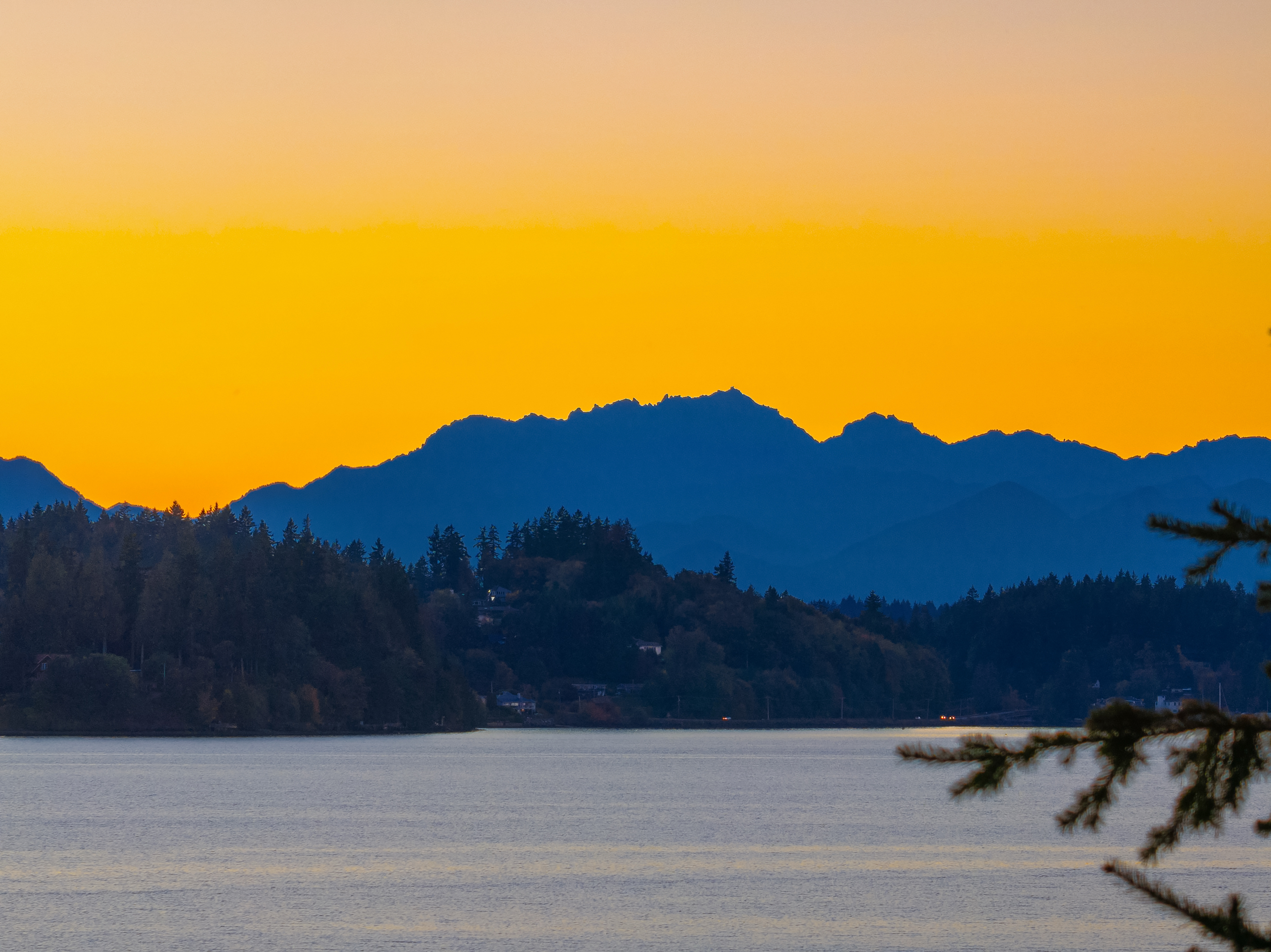  8405 Hansen Road Northeast, Bainbridge Island, WA 98110 - 物件實景