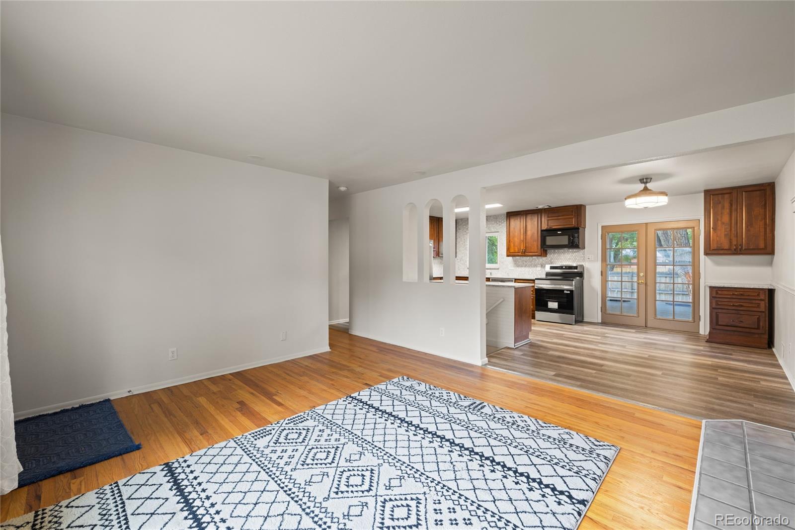 Arvada, Colorado, 80004, United States, 4 Bedrooms Bedrooms, ,2 BathroomsBathrooms,Residential,For Sale,1986117