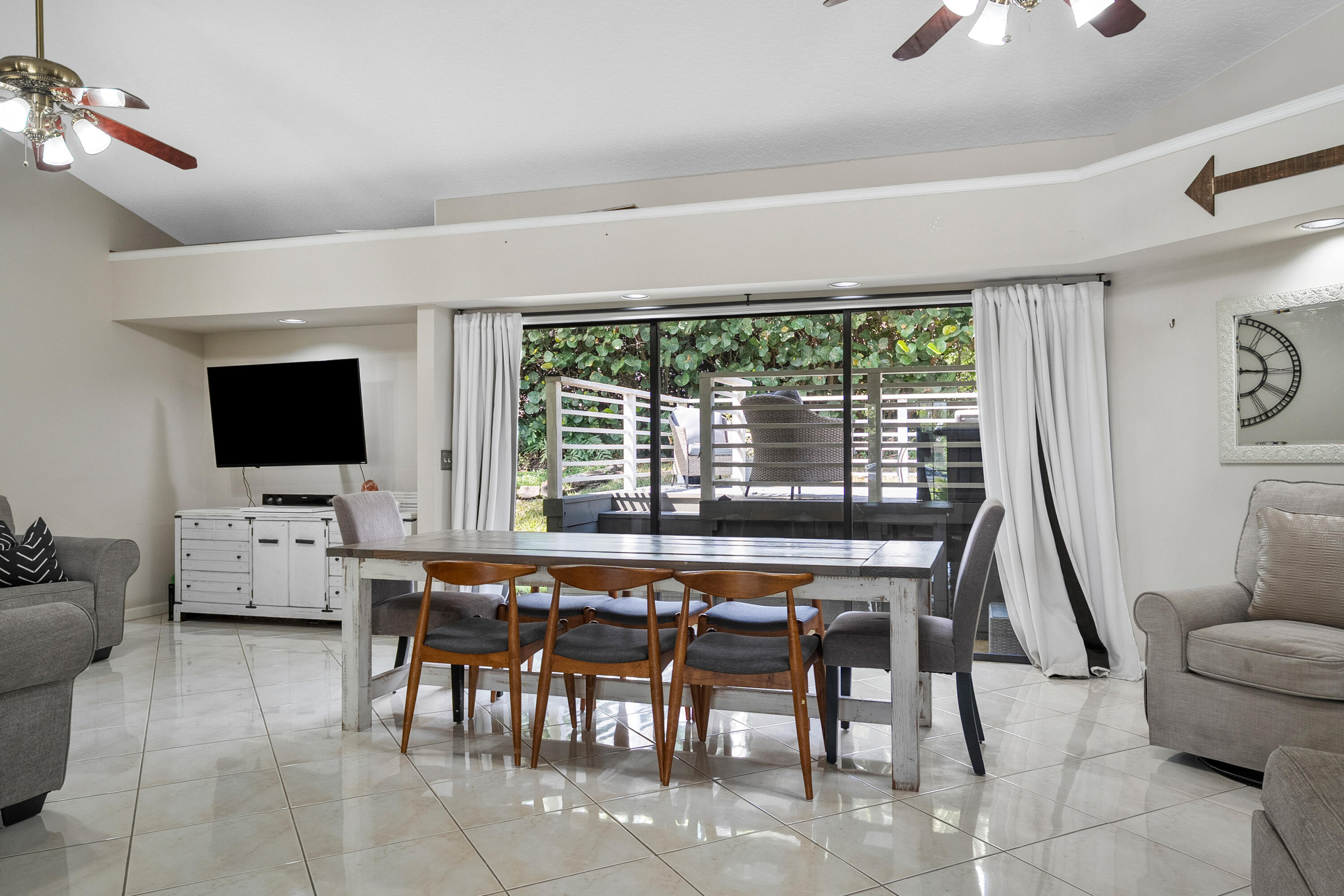 Hobe Sound, Florida, 33455, United States, 4 Bedrooms Bedrooms, ,2 BathroomsBathrooms,Residential,For Sale,1949192