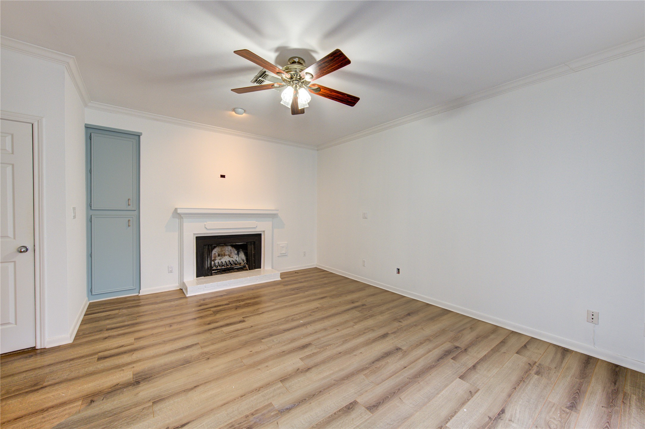  2524 Nantucket Drive B - 物件實景