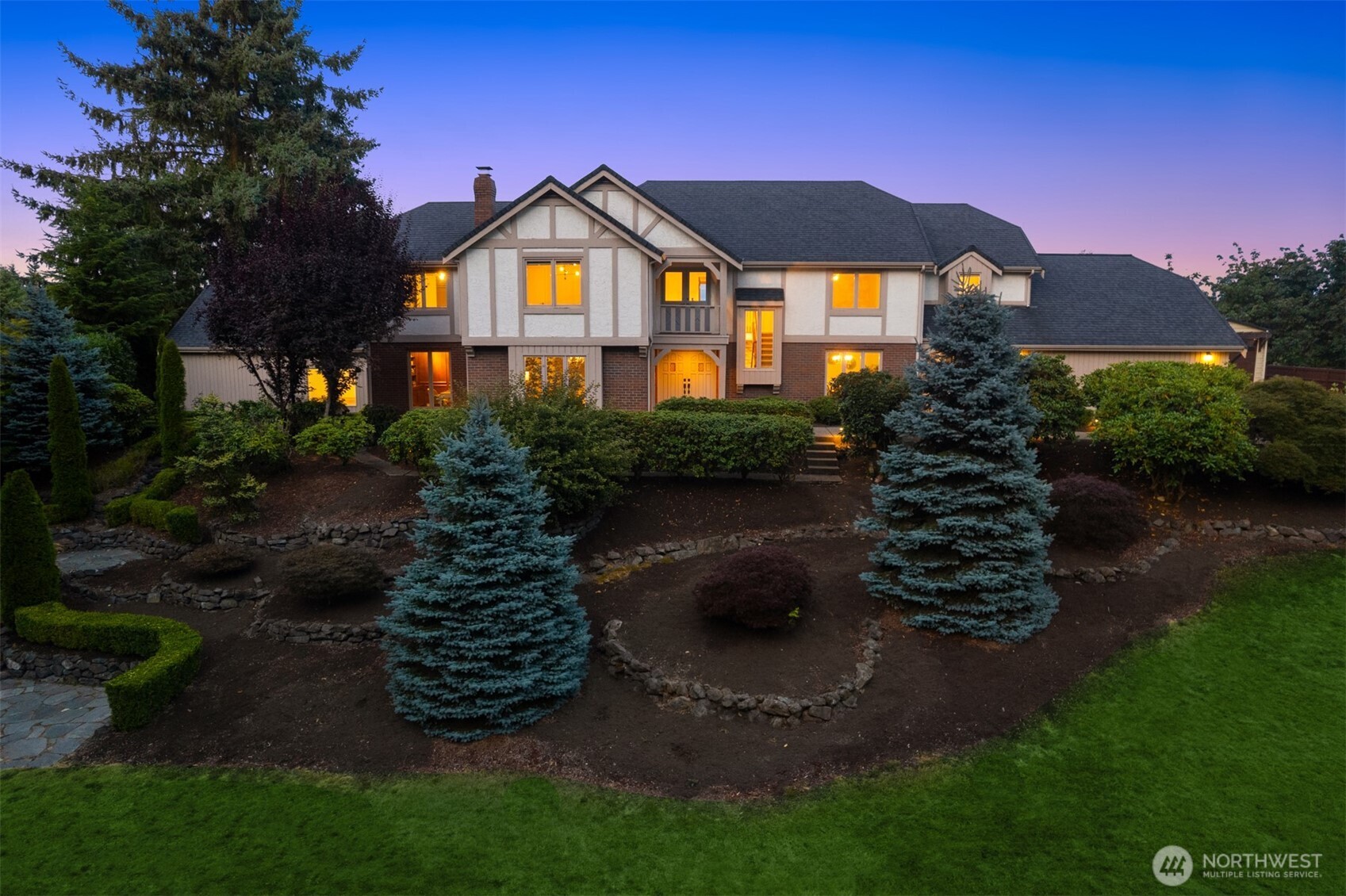 Auburn, Washington, 98001, United States, 4 Bedrooms Bedrooms, ,3 BathroomsBathrooms,Residential,For Sale,1917677