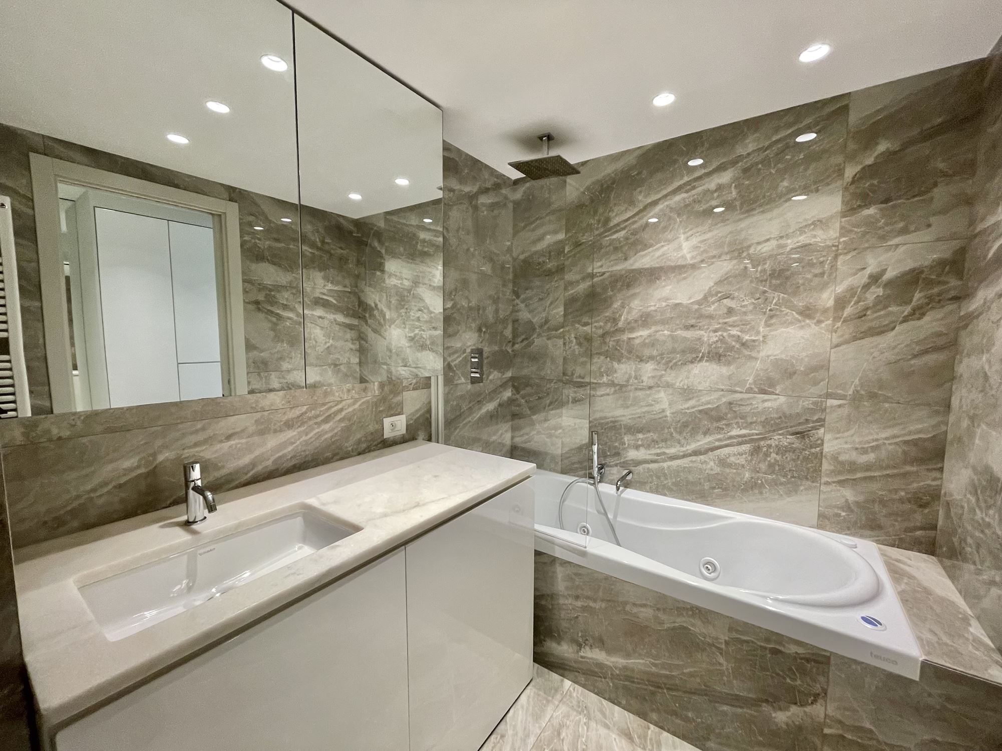 Floralies, Fully renovated and furnished Studio - 物件實景