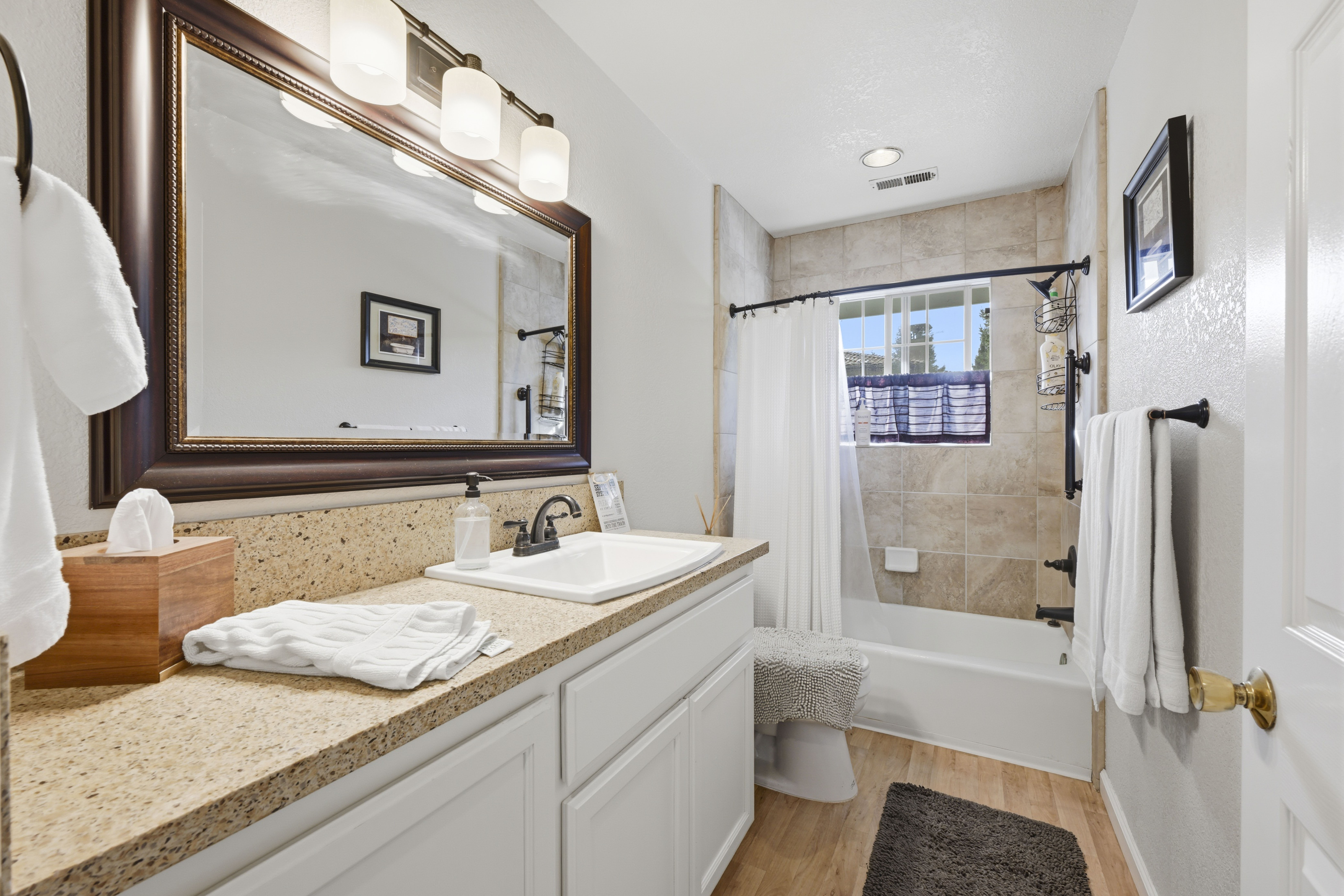  9660 Los Lagos Circle North, Granite Bay, CA 95746 - 物件實景