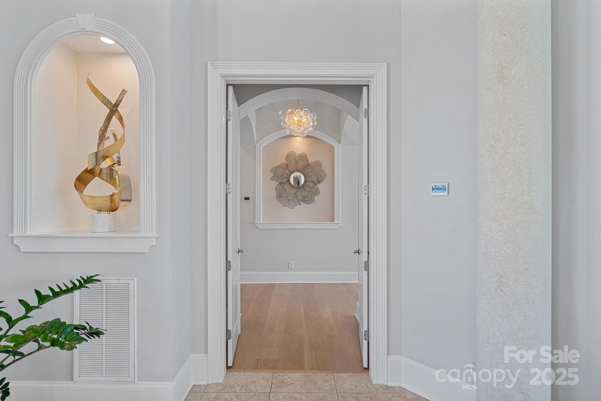 Mooresville, North Carolina, 28117, United States, 4 Bedrooms Bedrooms, ,6 BathroomsBathrooms,Residential,For Sale,1989072