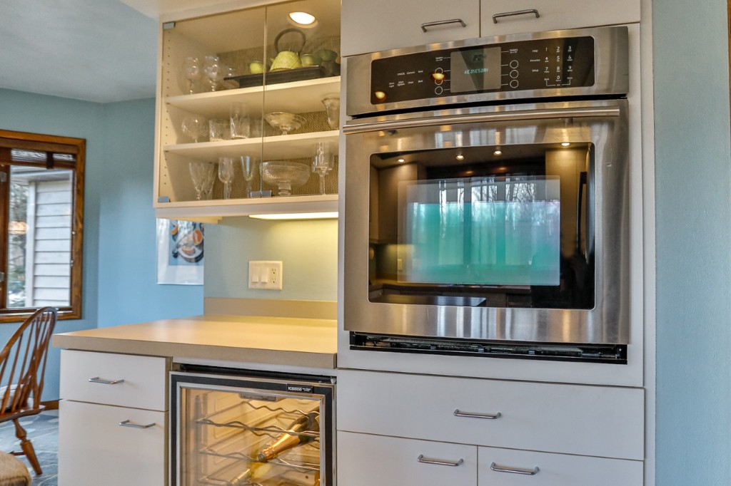 Wausau, Wisconsin, 54401, United States, 3 Bedrooms Bedrooms, ,3 BathroomsBathrooms,Residential,For Sale,1997344