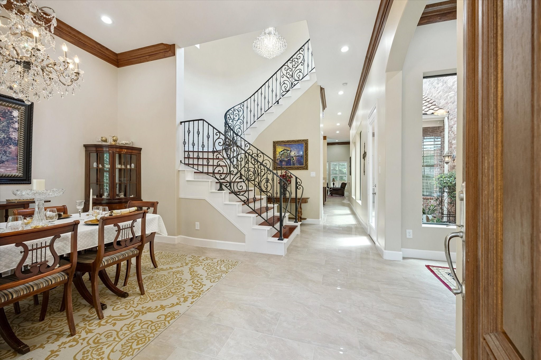 4915 Evergreen Street - 物件實景