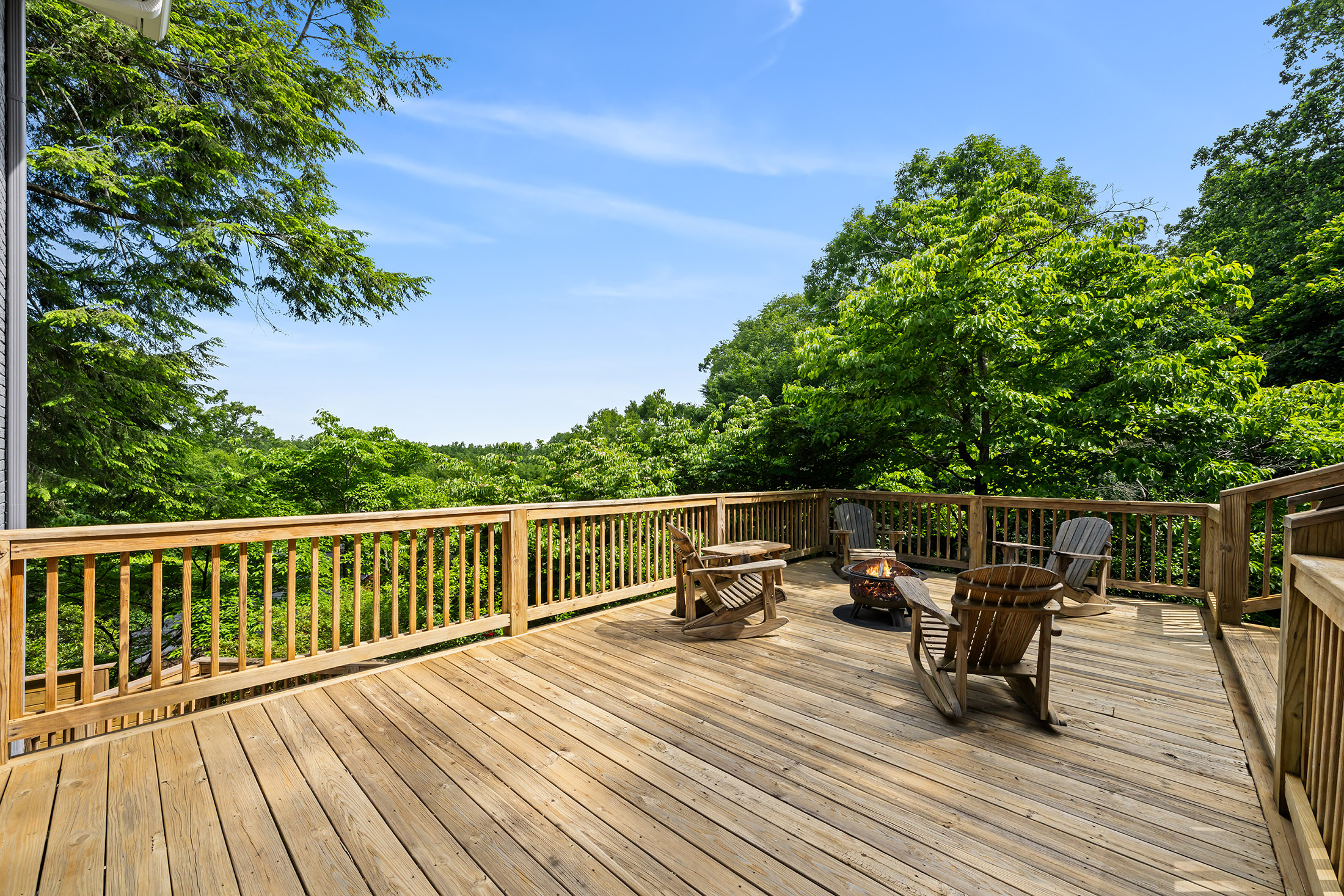  Extensively Renovated Ranch in the Heart of Chastain Park - 物件實景