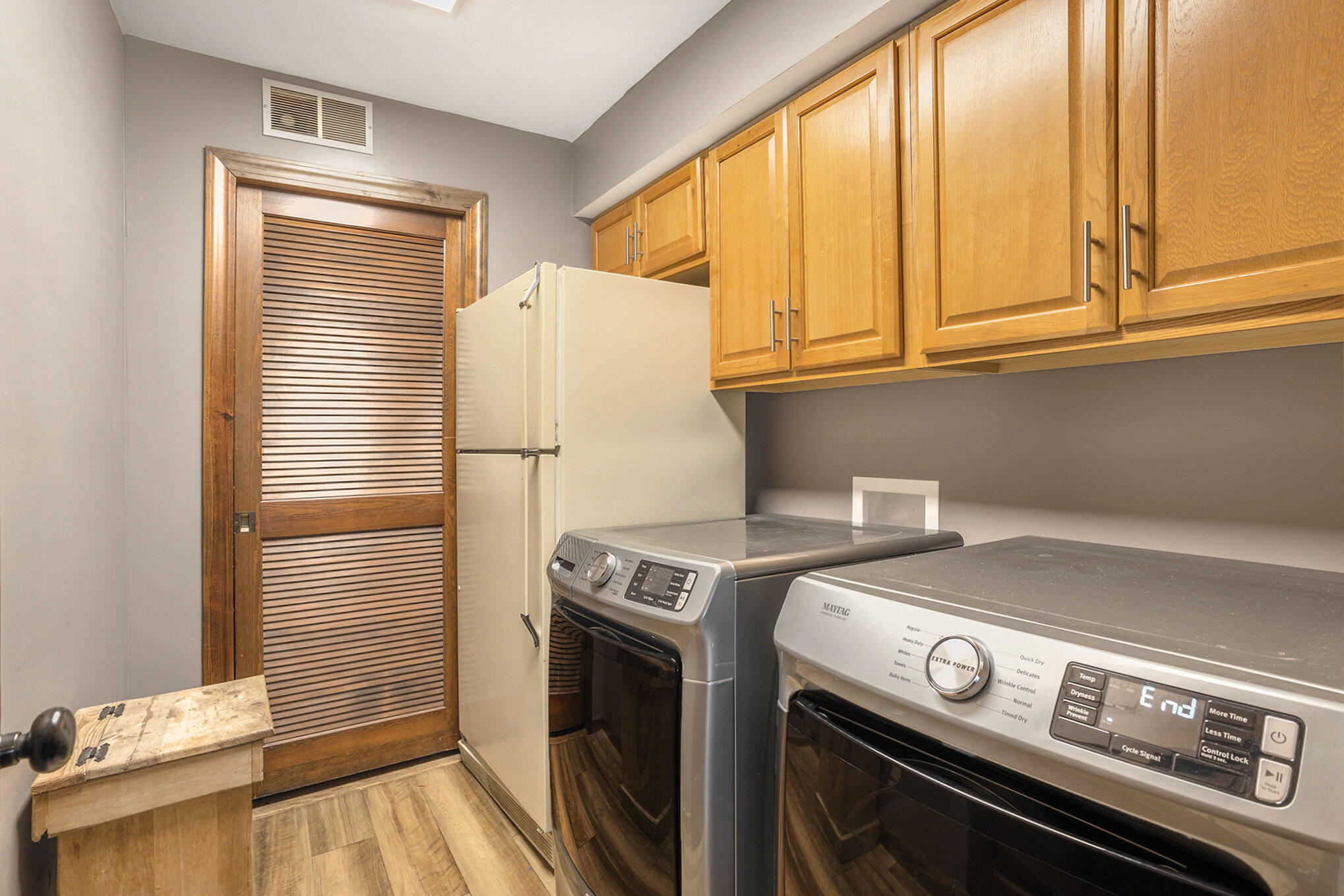 Michigan City, Indiana, 46360, United States, 3 Bedrooms Bedrooms, ,4 BathroomsBathrooms,Residential,For Sale,1904264