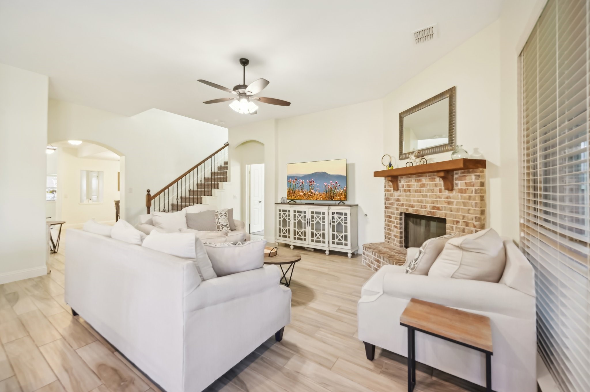 Little Elm, Texas, 75068, United States, 4 Bedrooms Bedrooms, ,3 BathroomsBathrooms,Residential,For Sale,1768216