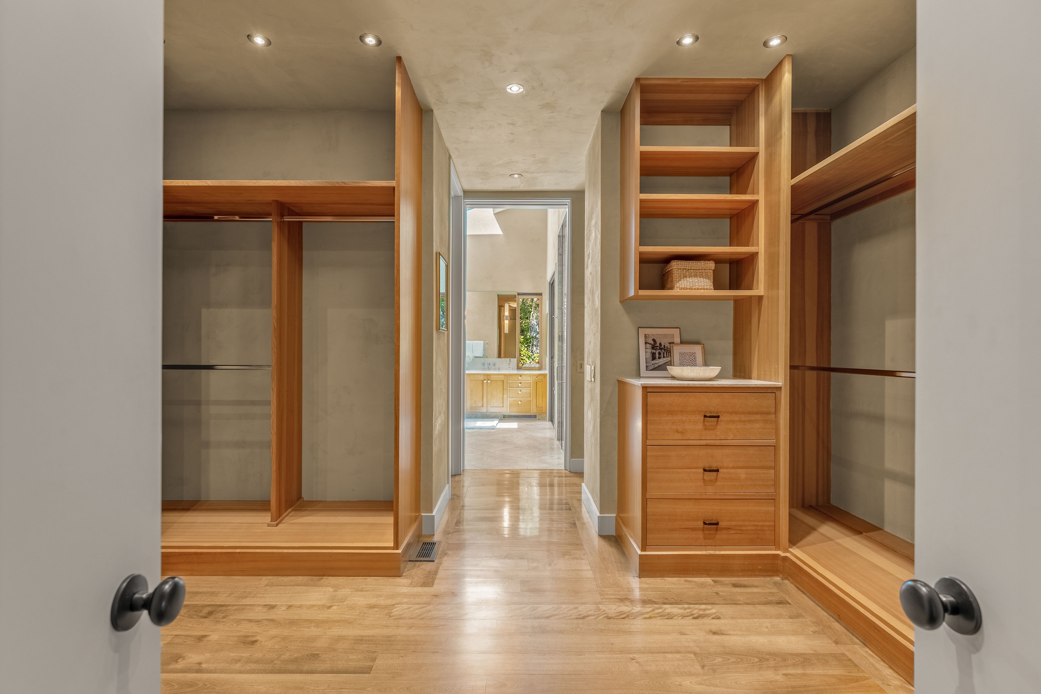  1700 Walnut Drive - 物件實景