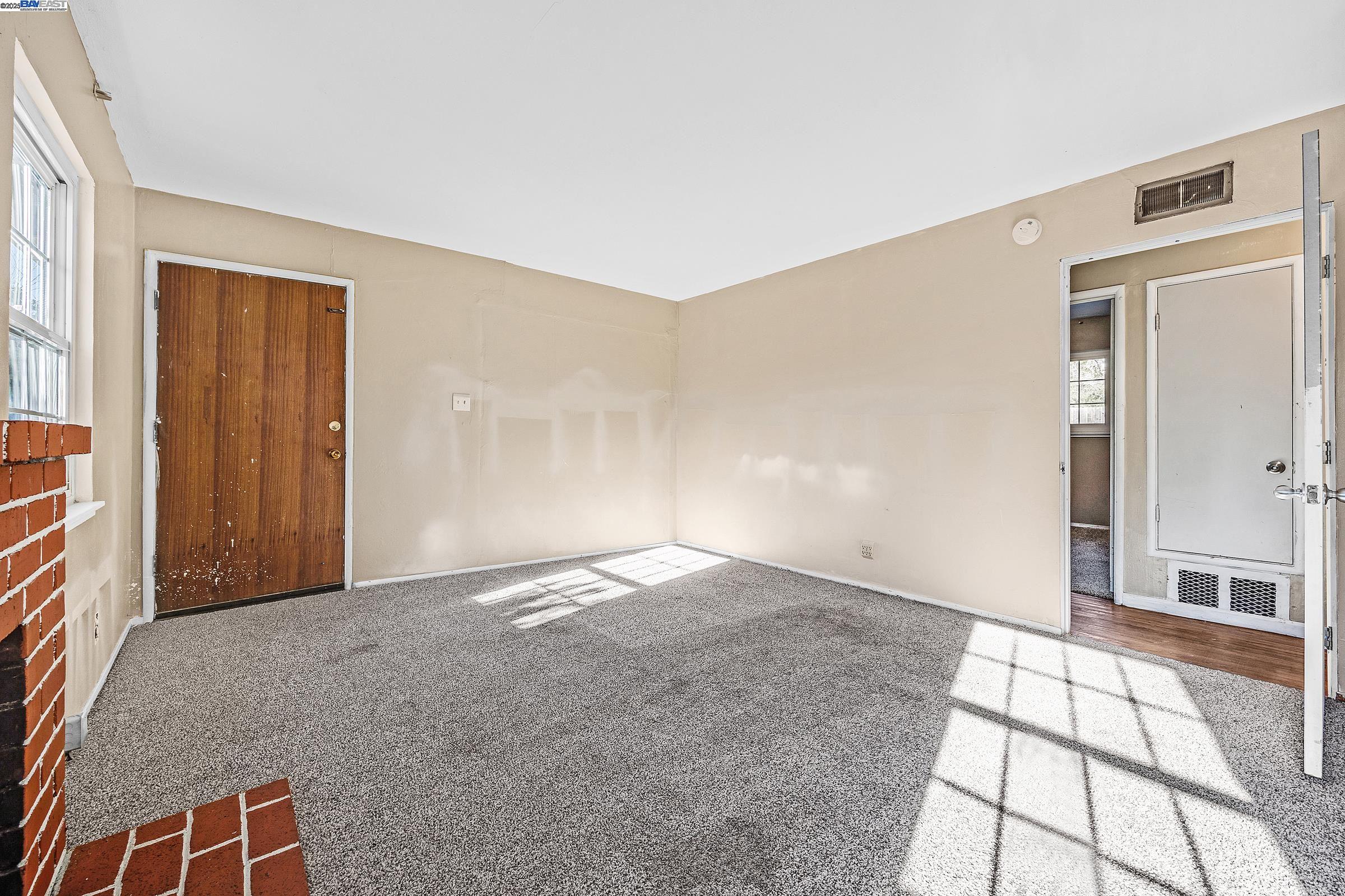 Concord, California, 94521, United States, 4 Bedrooms Bedrooms, ,2 BathroomsBathrooms,Residential,For Sale,1691413