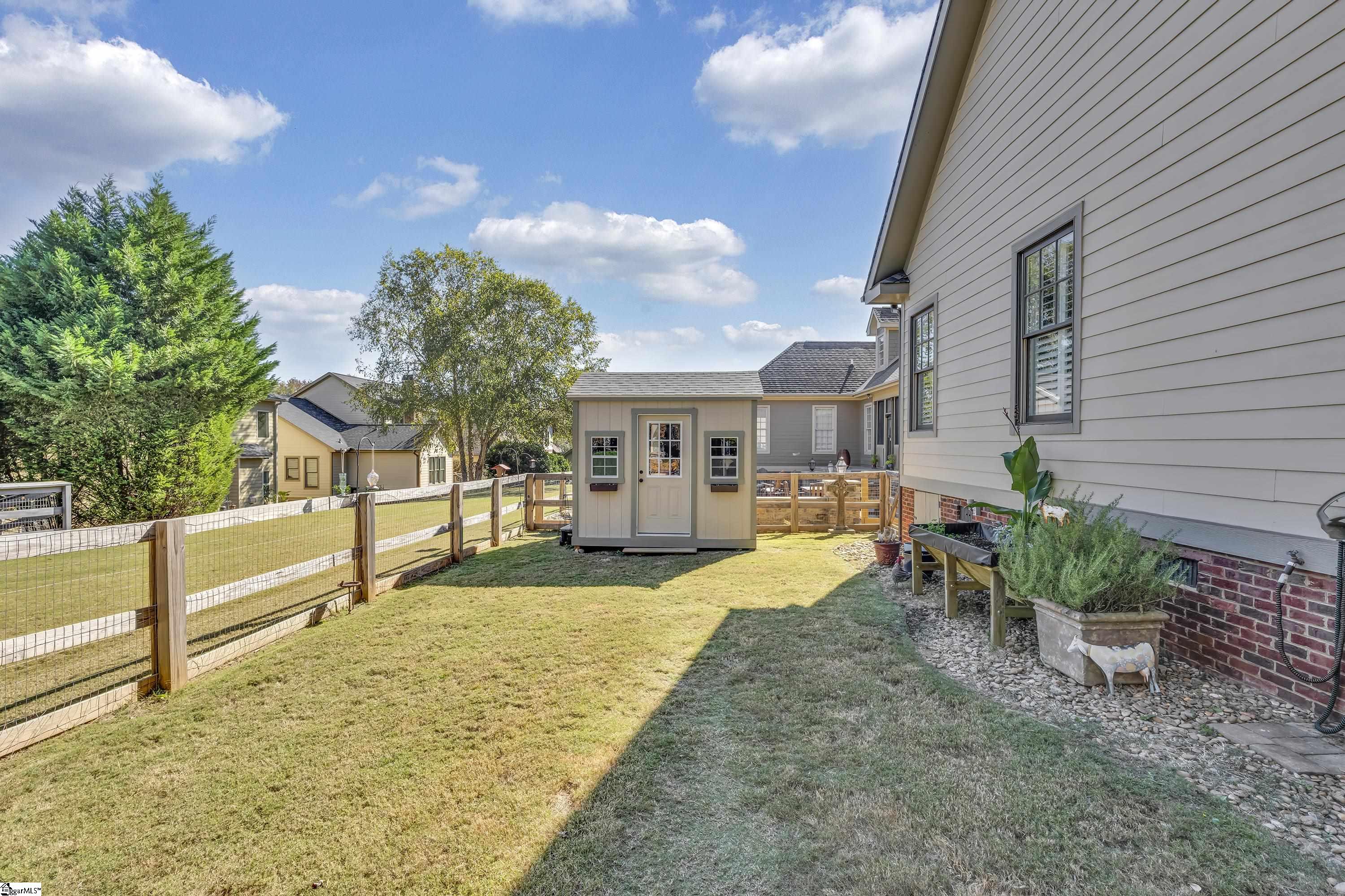 Simpsonville, South Carolina, 29681, United States, 4 Bedrooms Bedrooms, ,4 BathroomsBathrooms,Residential,For Sale,1986558