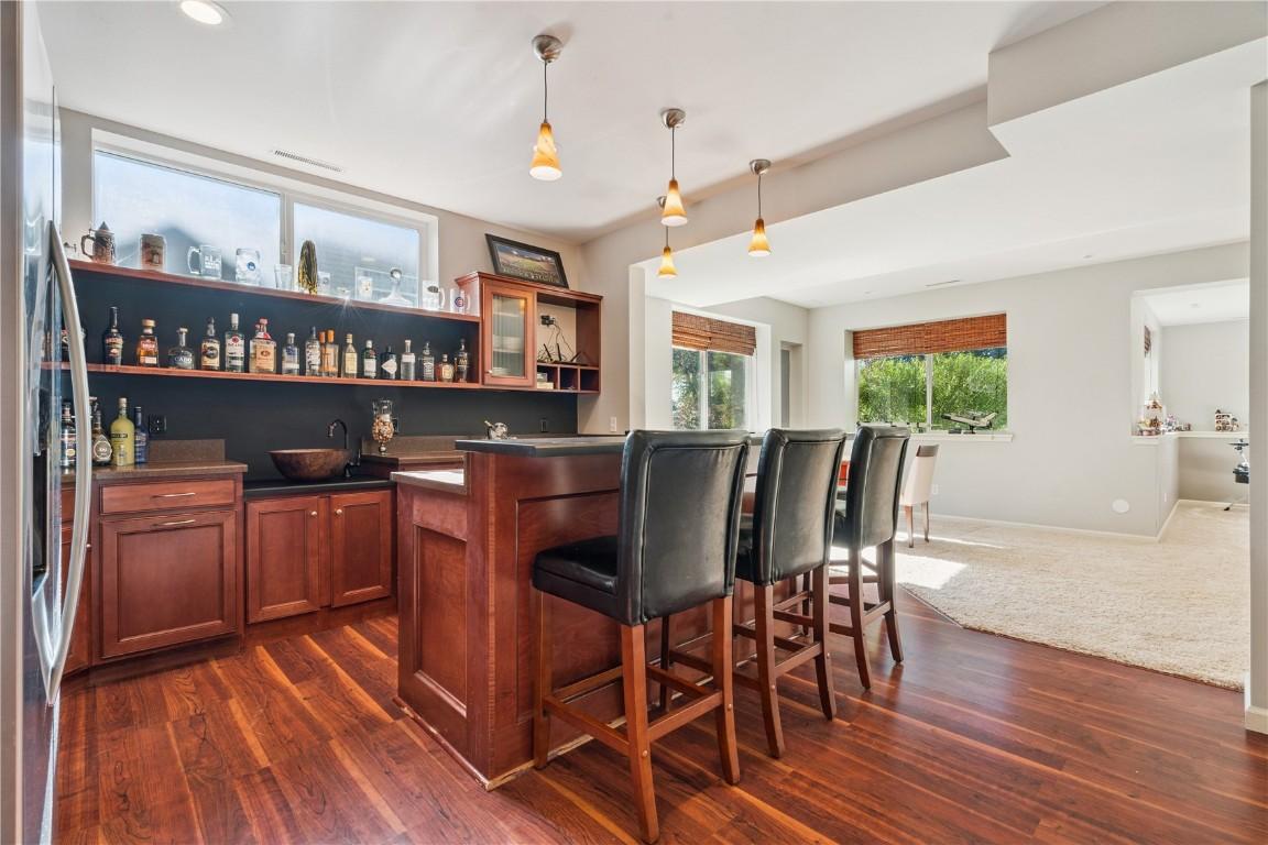 Marion, Iowa, 52302, United States, 5 Bedrooms Bedrooms, ,4 BathroomsBathrooms,Residential,For Sale,1984063