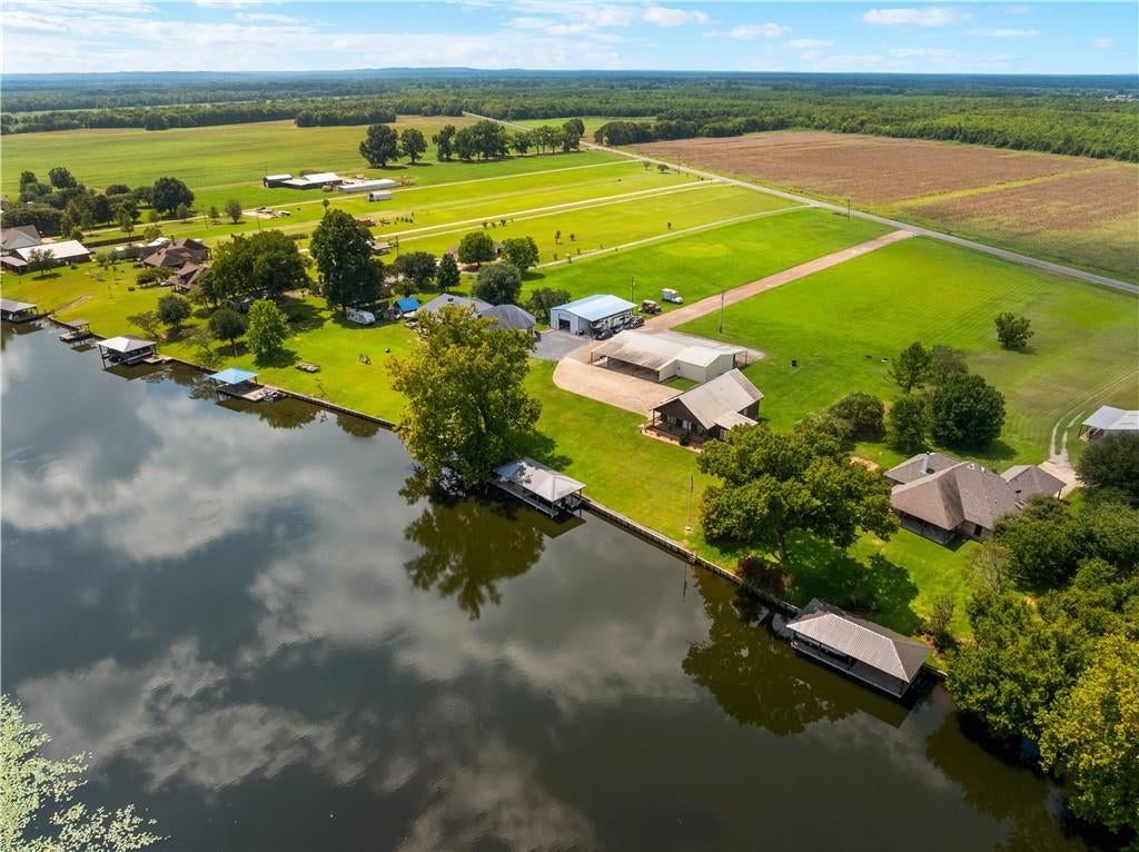 Natchez, Louisiana, 71456, United States, 4 Bedrooms Bedrooms, ,3 BathroomsBathrooms,Residential,For Sale,1975499