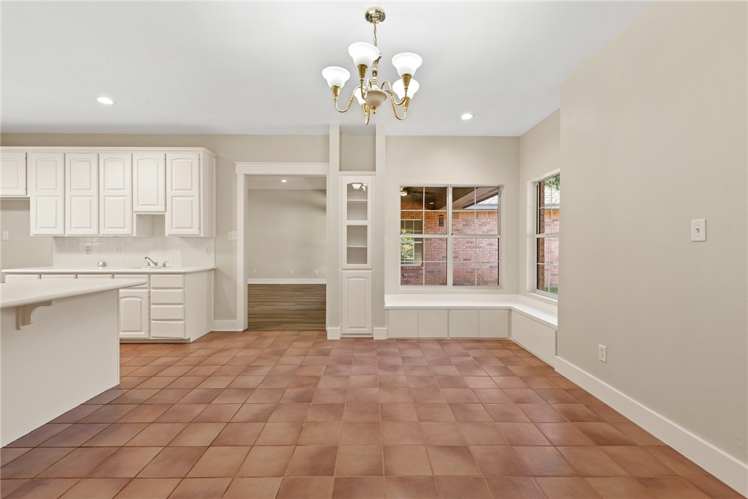 Franklin, Texas, 77856, United States, 4 Bedrooms Bedrooms, ,3 BathroomsBathrooms,Residential,For Sale,2005456