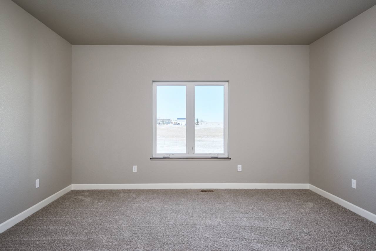 Cheyenne, Wyoming, 82009, United States, 3 Bedrooms Bedrooms, ,2 BathroomsBathrooms,Residential,For Sale,1982343