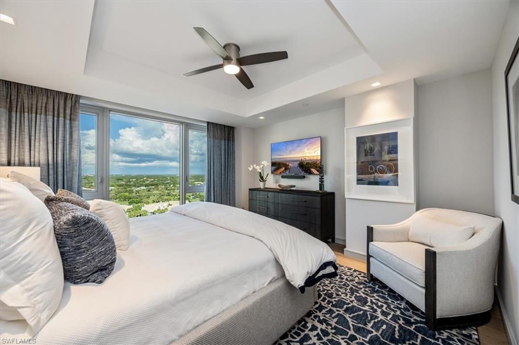 Naples, Florida, 34108, United States, 5 Bedrooms Bedrooms, ,5 BathroomsBathrooms,Residential,For Sale,1960565