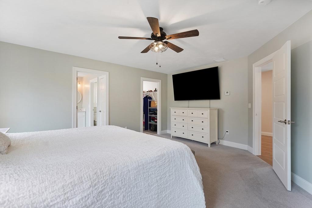 Sturbridge, Massachusetts, 01566, United States, 4 Bedrooms Bedrooms, ,4 BathroomsBathrooms,Residential,For Sale,1801654