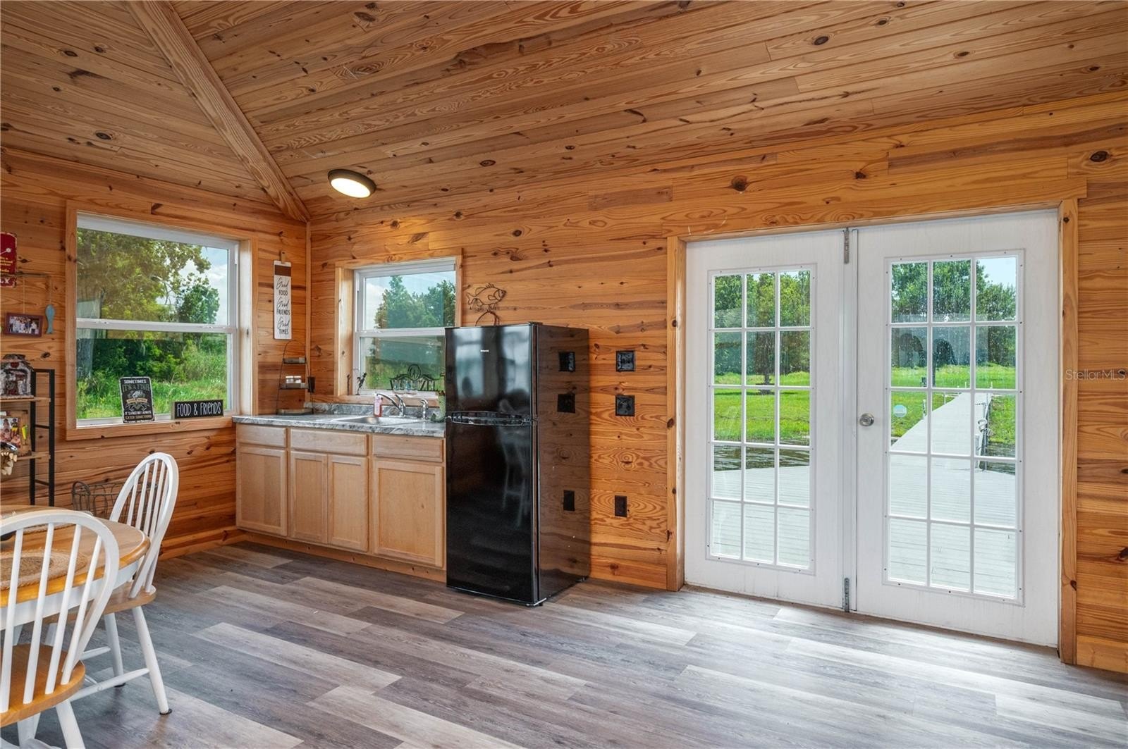 LAKE WALES, Florida, 33898, United States, 3 Bedrooms Bedrooms, ,3 BathroomsBathrooms,Residential,For Sale,1846295