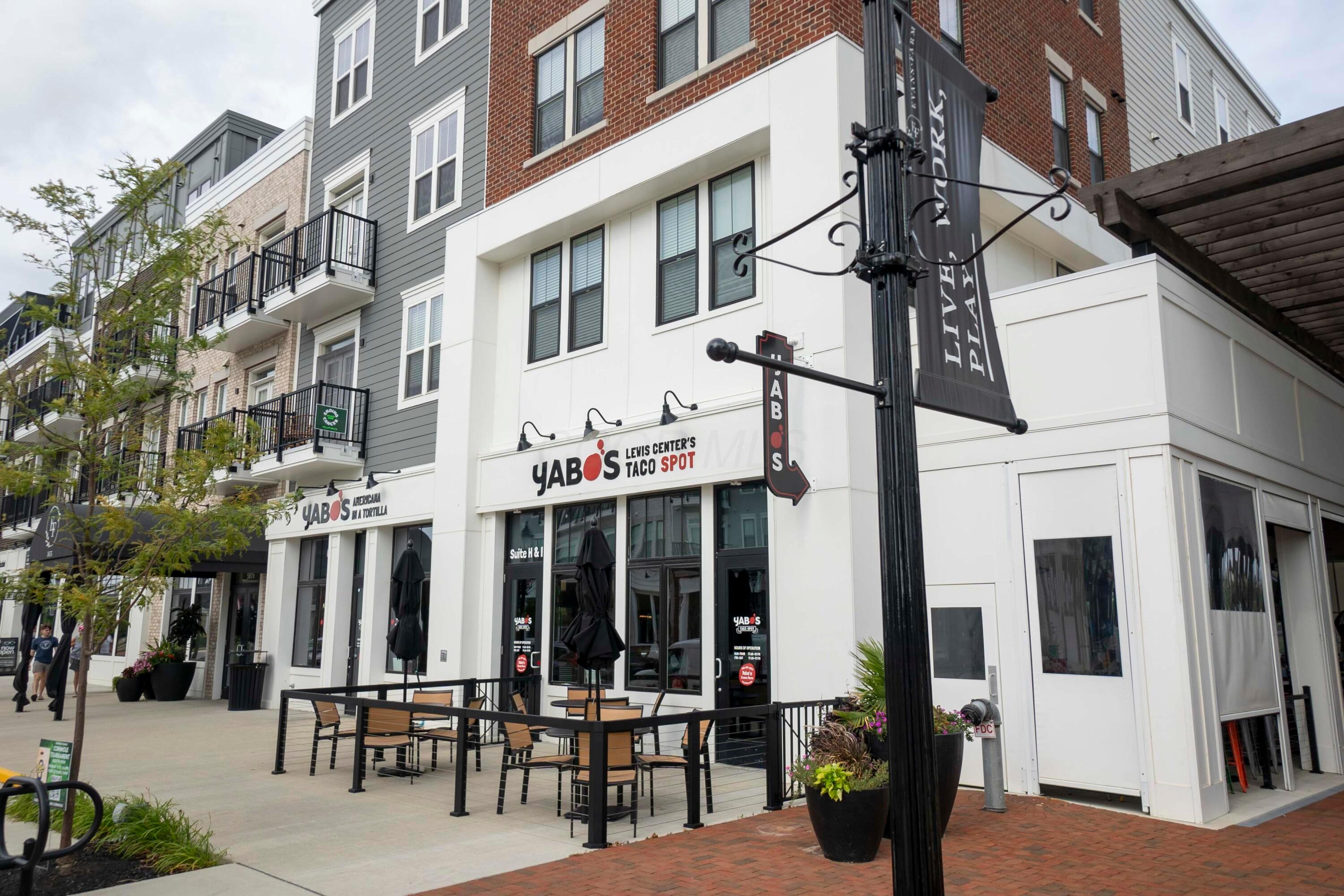 Lewis Center, Ohio, 43035, United States, 4 Bedrooms Bedrooms, ,4 BathroomsBathrooms,Residential,For Sale,1982744